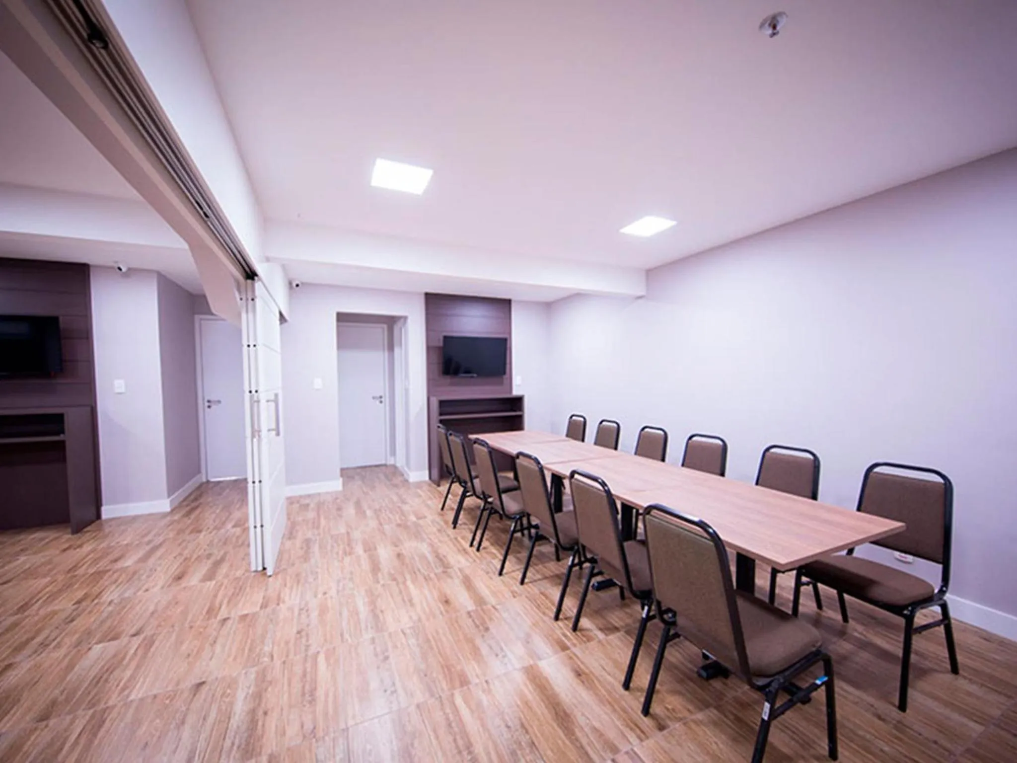 Meeting/conference room in Vila Business Hotel