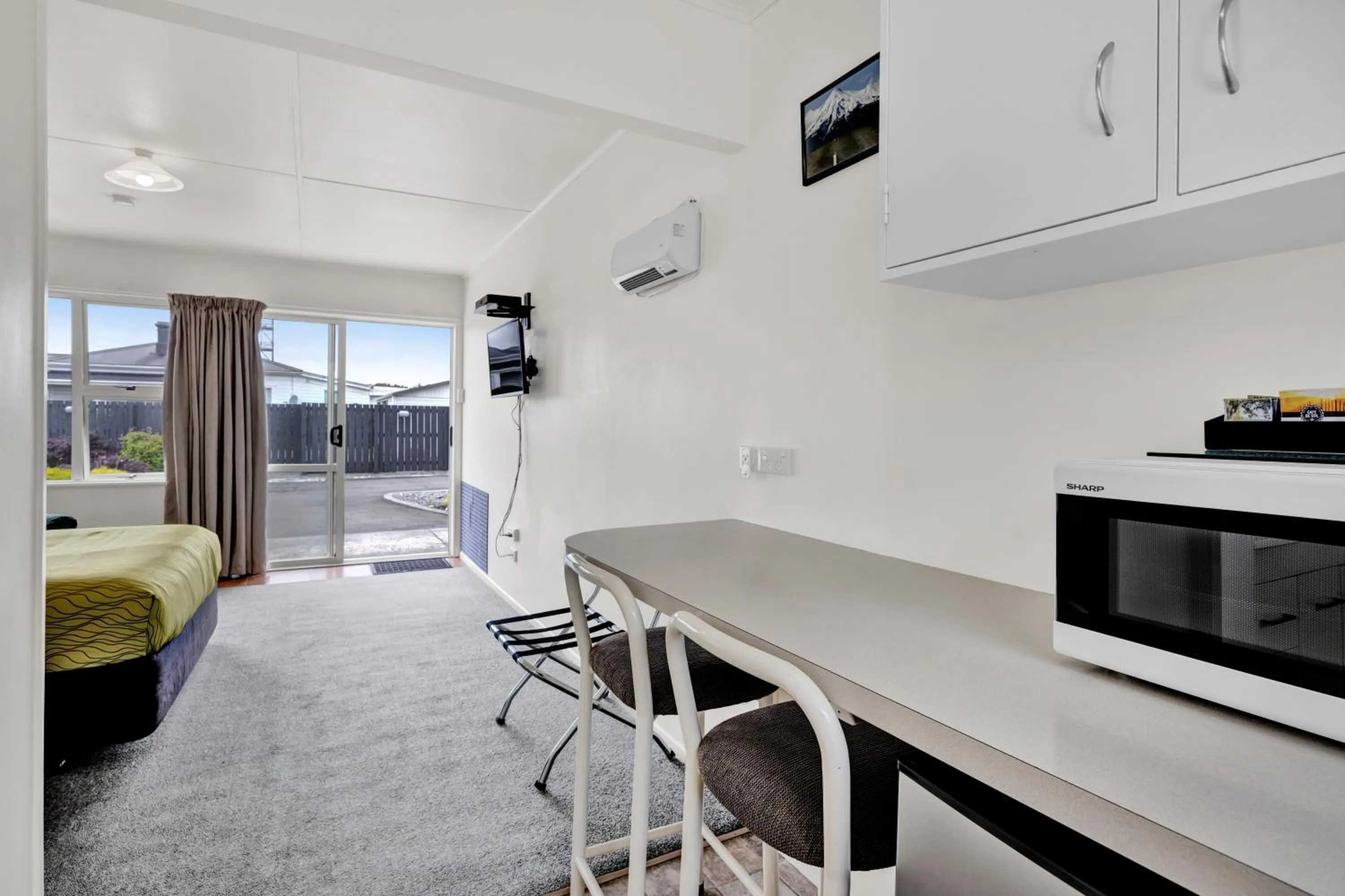 Kitchen or kitchenette in Avon Motel