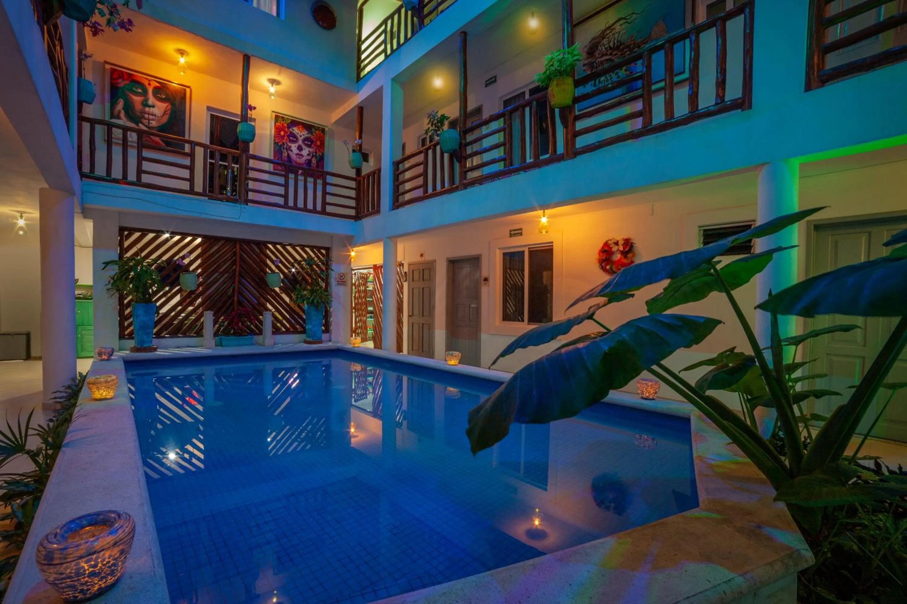 Pool view in Mestizo Gallery