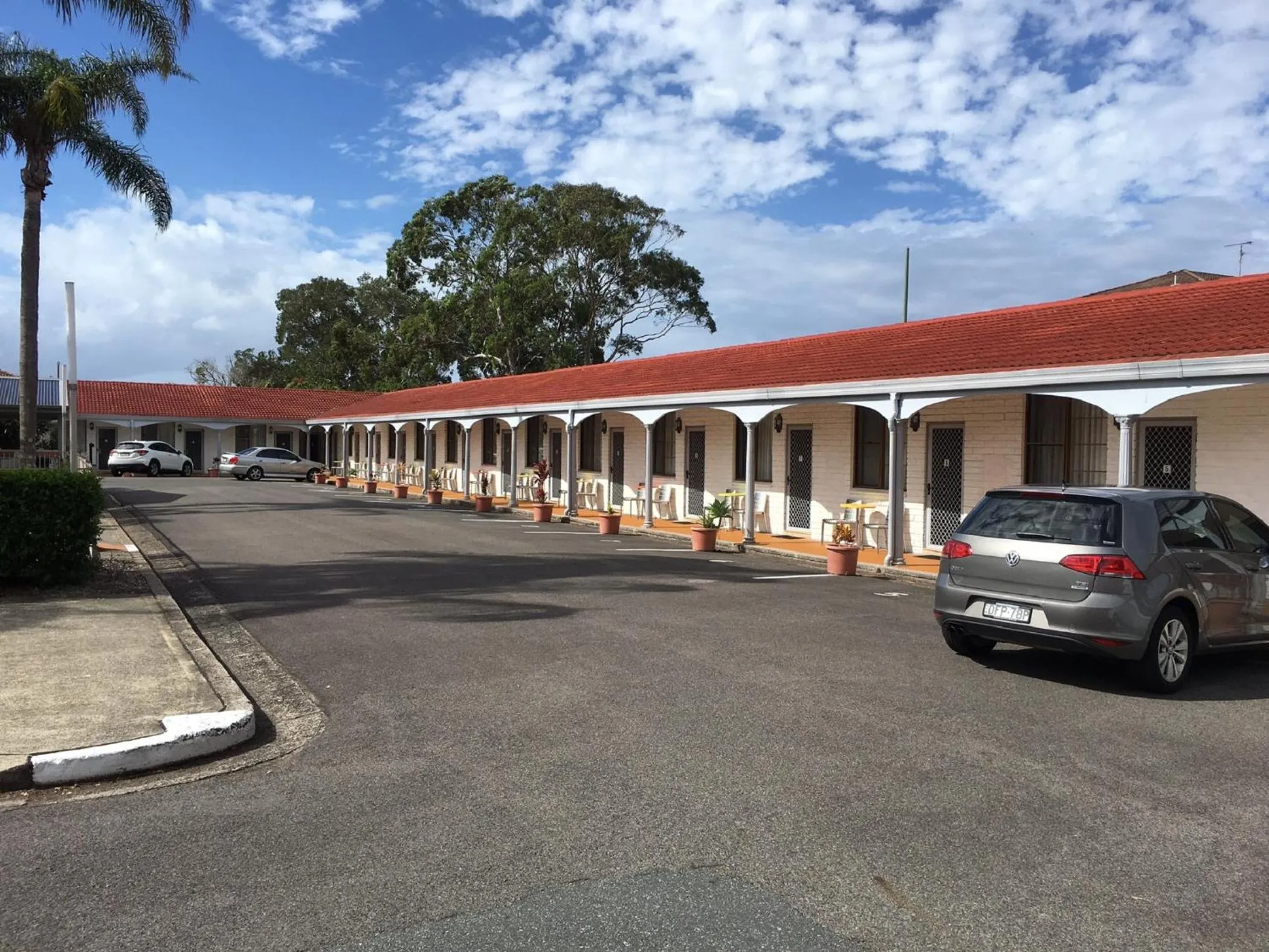Property building in Tuncurry Beach Motel