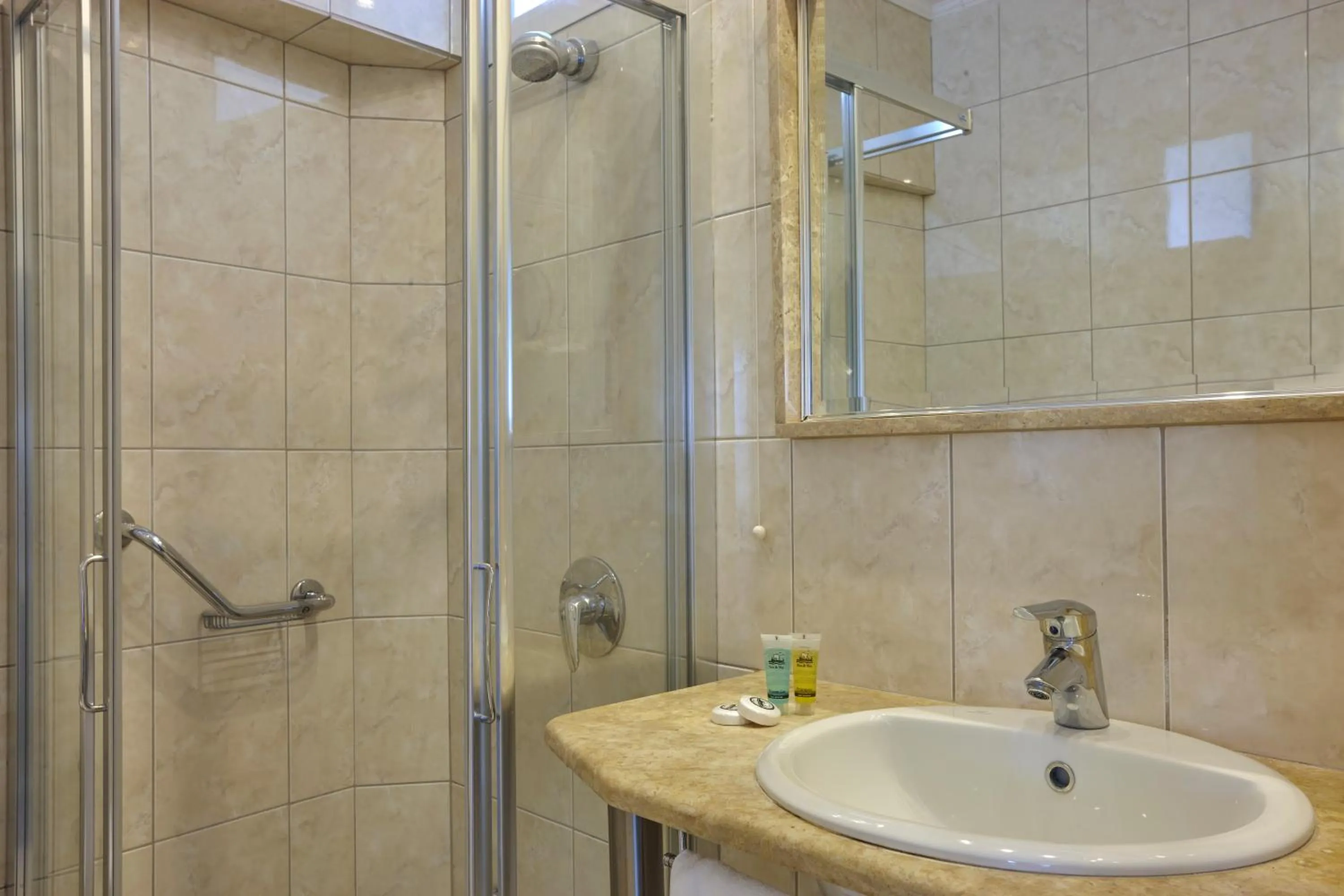 Balcony/Terrace in Lucy Hotel