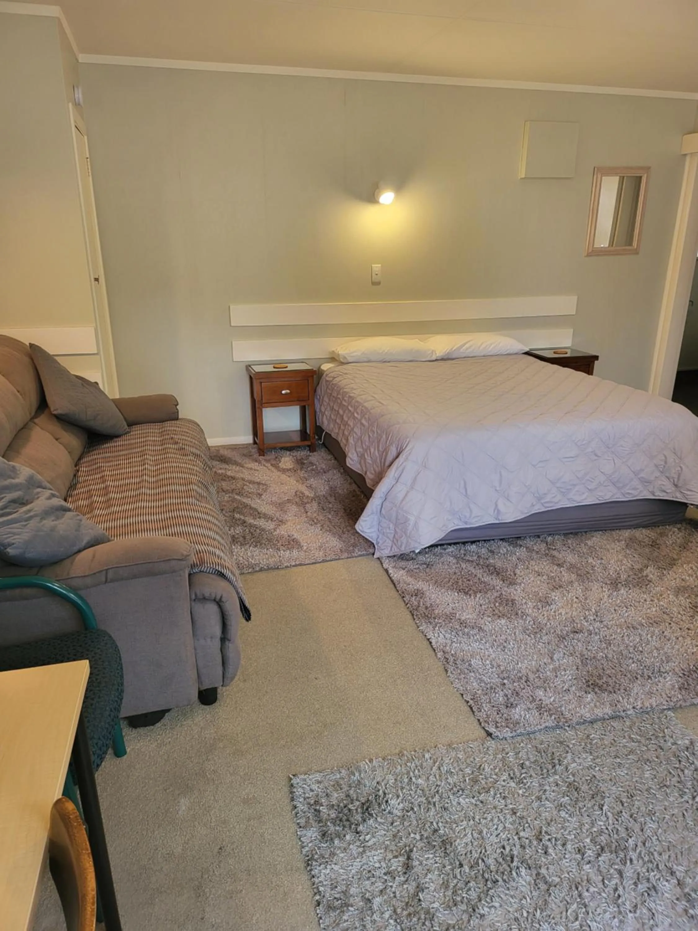 Photo of the whole room, Bed in Totara Lodge Motel