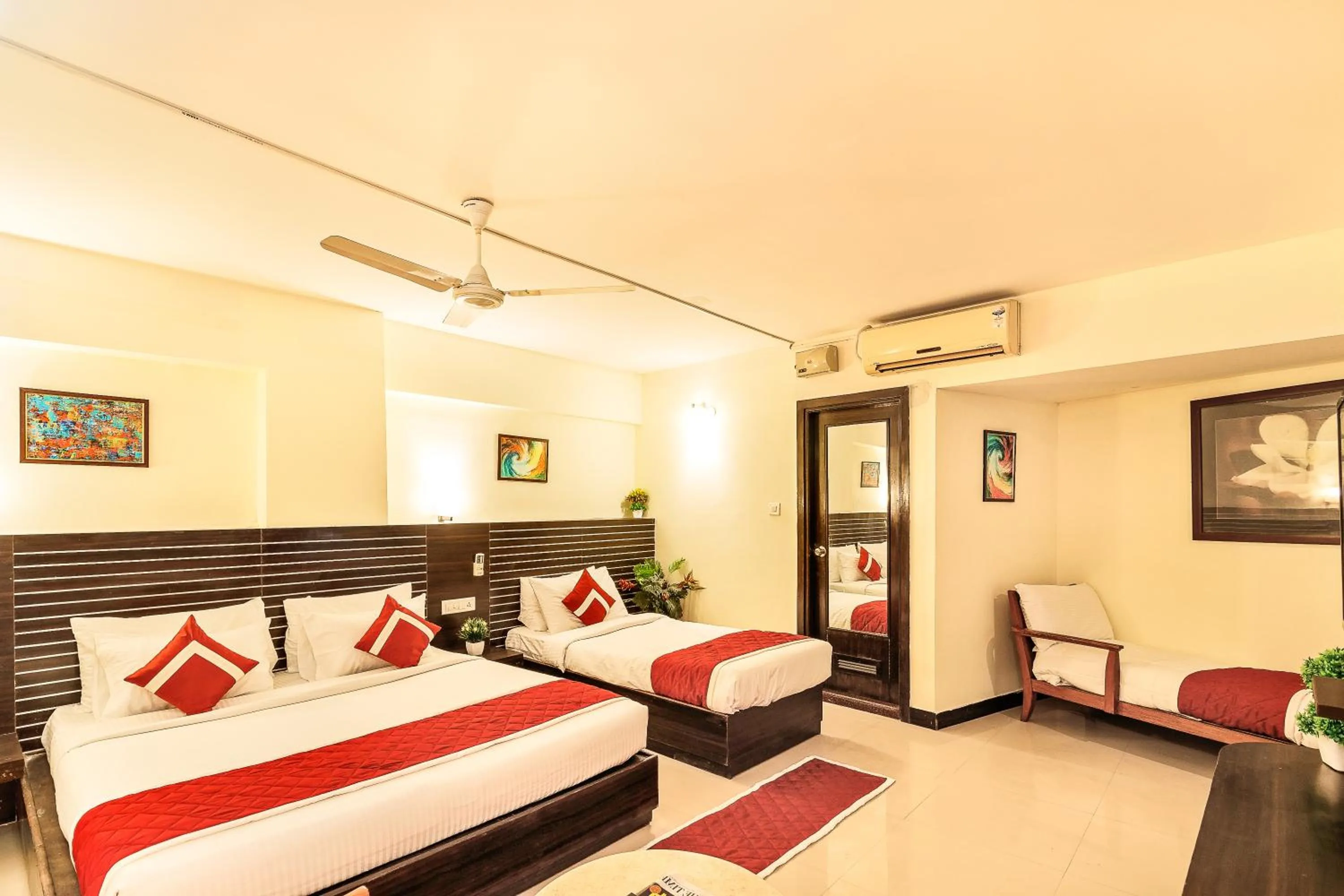 Photo of the whole room, Bed in Octave Himalaya Monarch