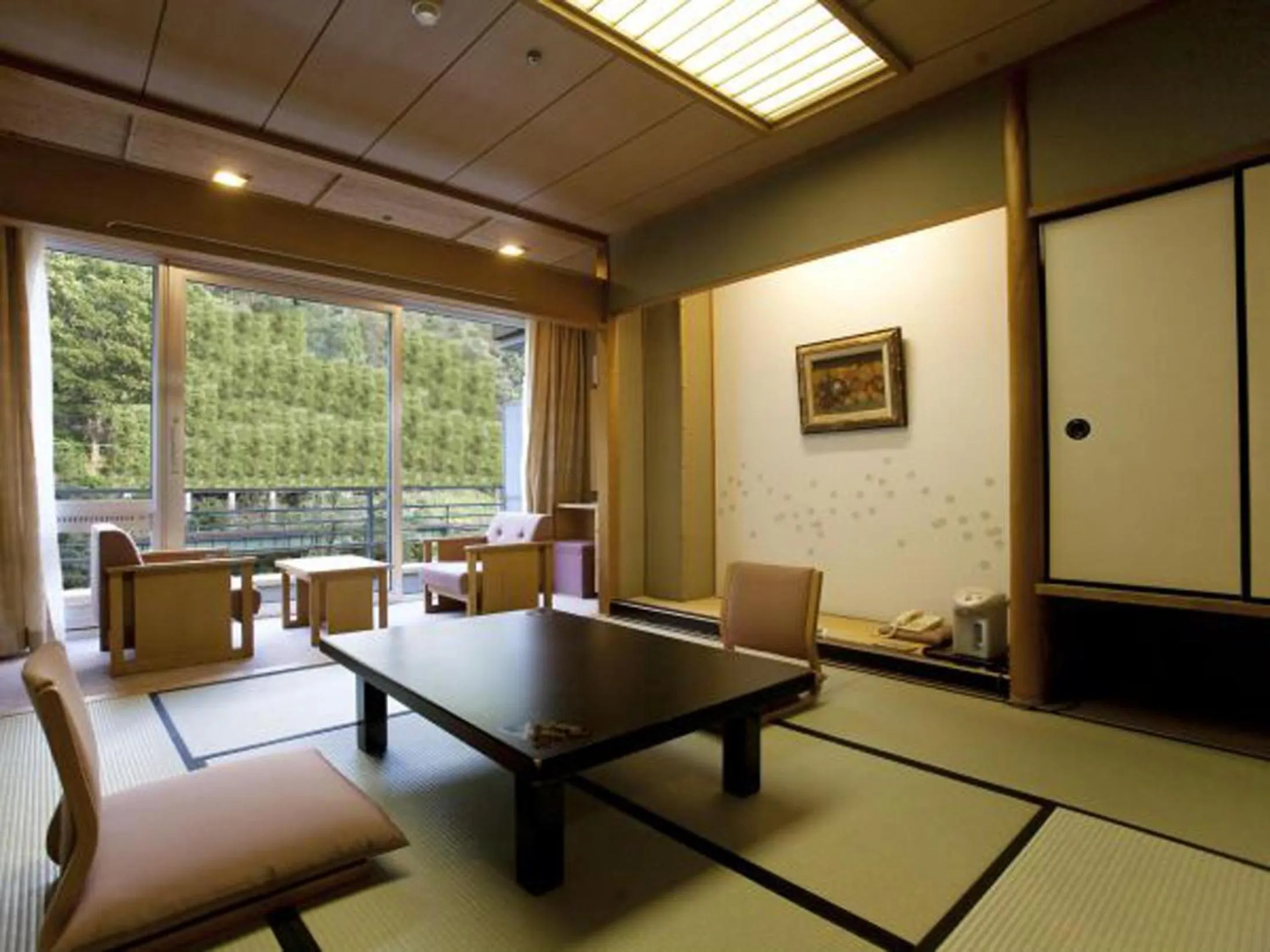 Photo of the whole room in Minakami Hotel Juraku