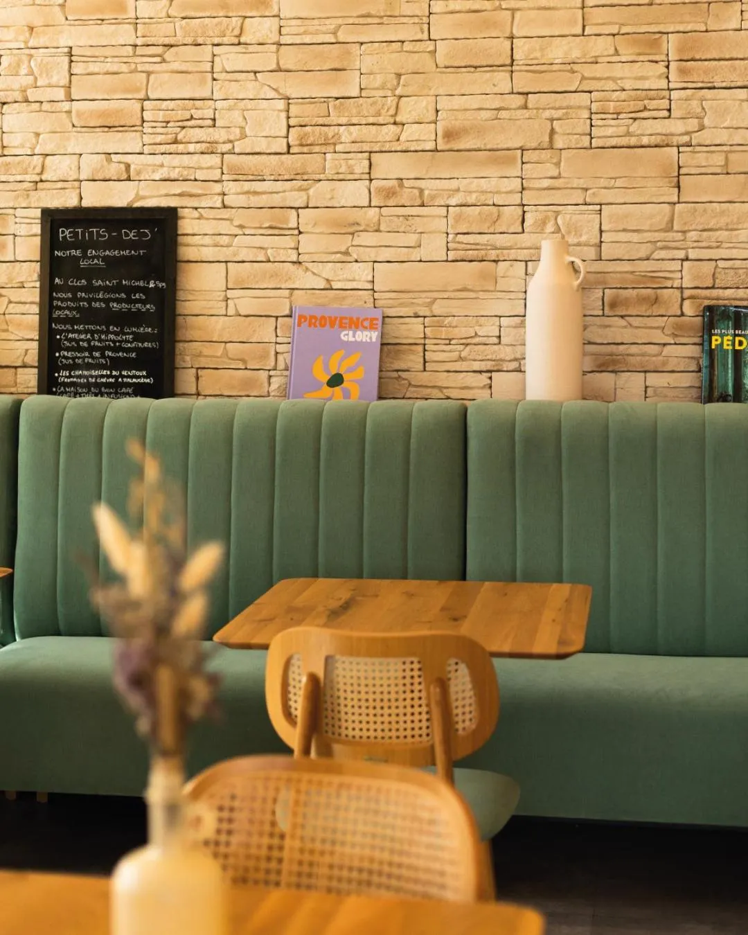 Breakfast in Clos Saint-Michel Resort & Spa