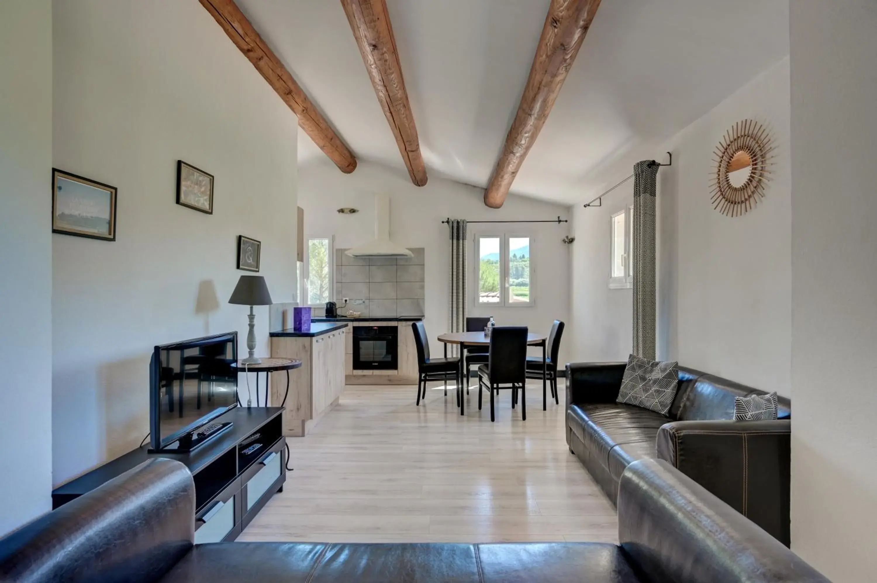 Two-Bedroom Apartment with Balcony in Clos Saint-Michel Resort & Spa Two-Bedroom Apartment with Balcony in Clos Saint-Michel Resort & Spa