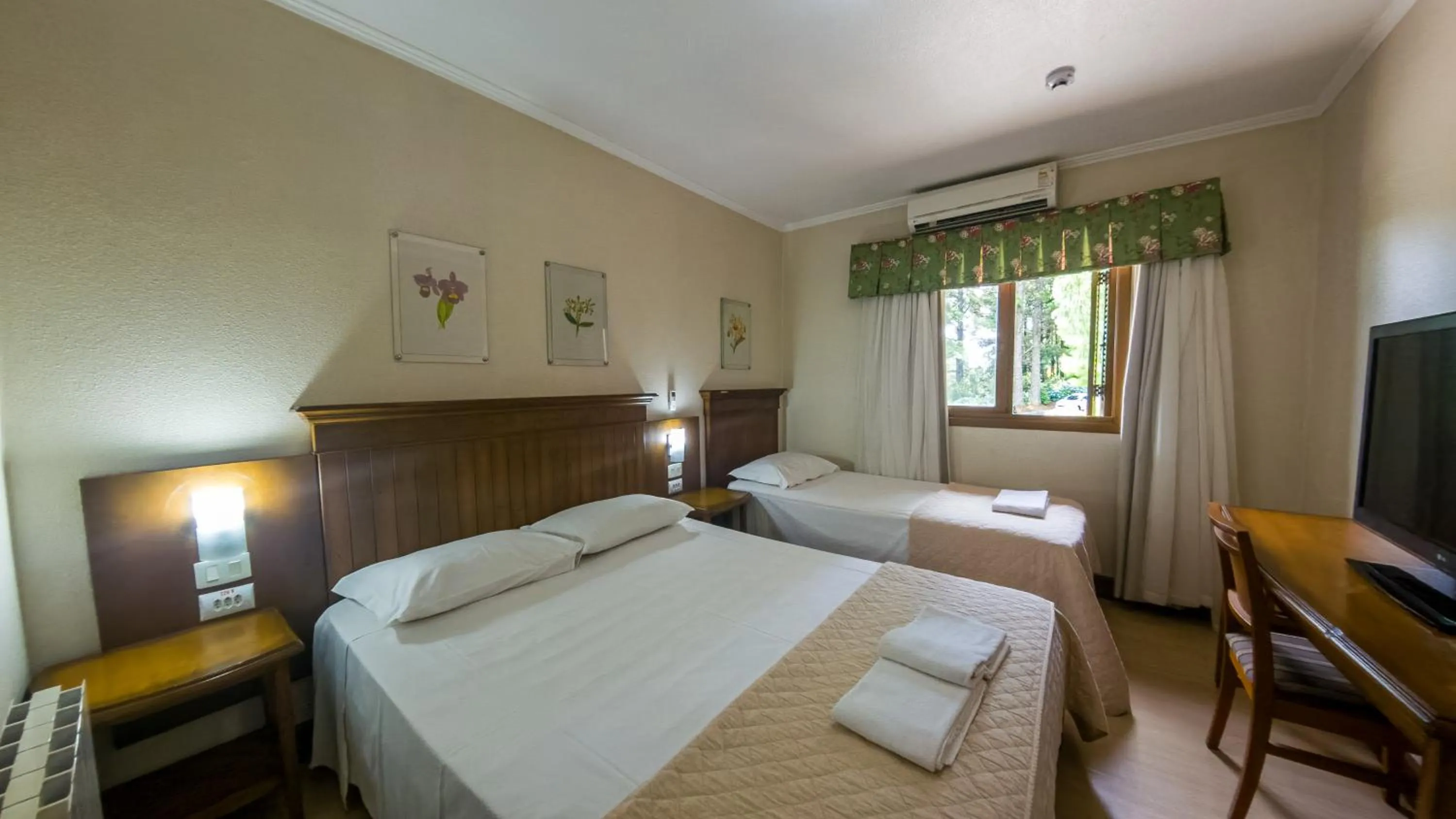 Bed in HANNA Pórtico Hotel - Gramado