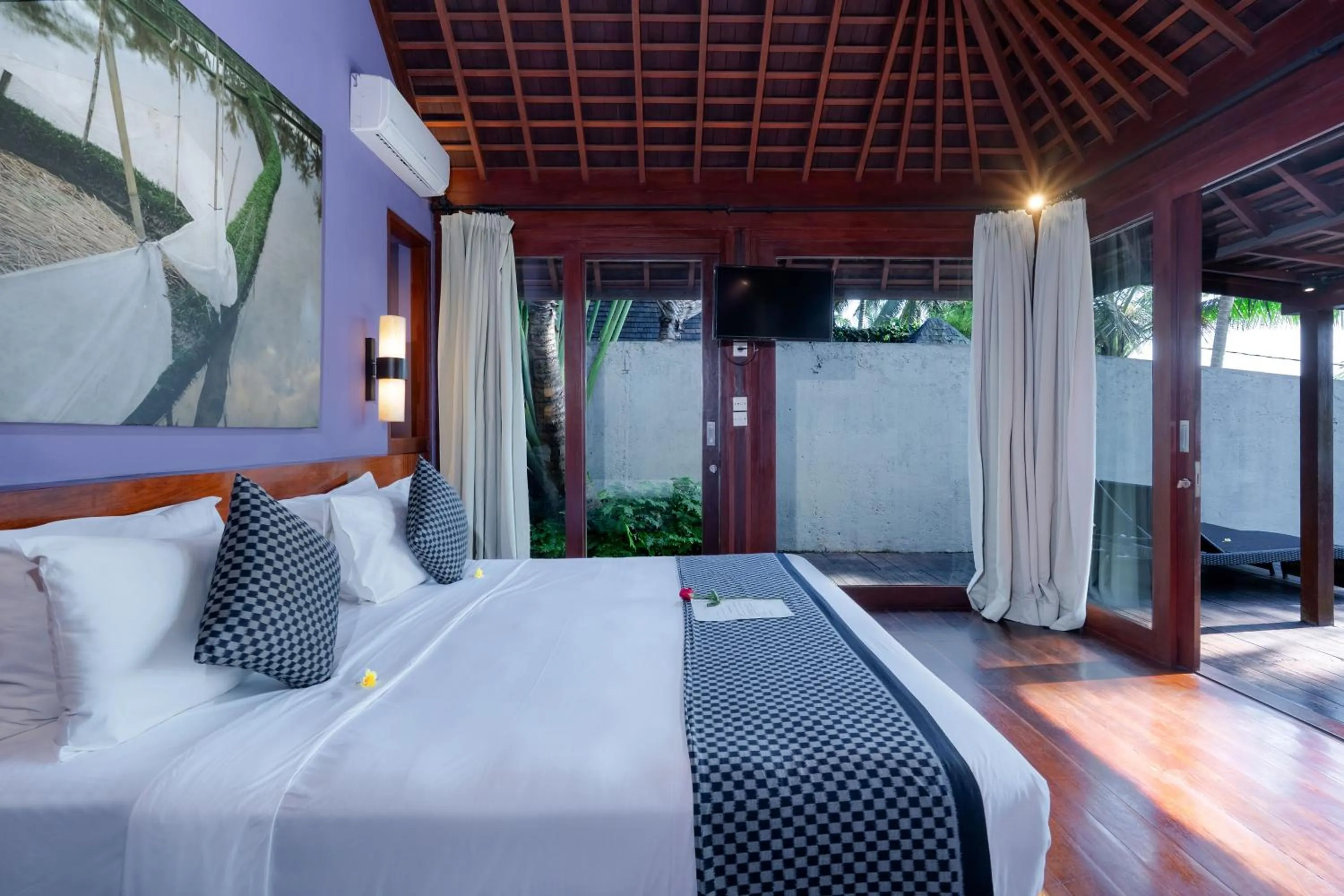 Bedroom, Bed in Temuku Ubud Villas