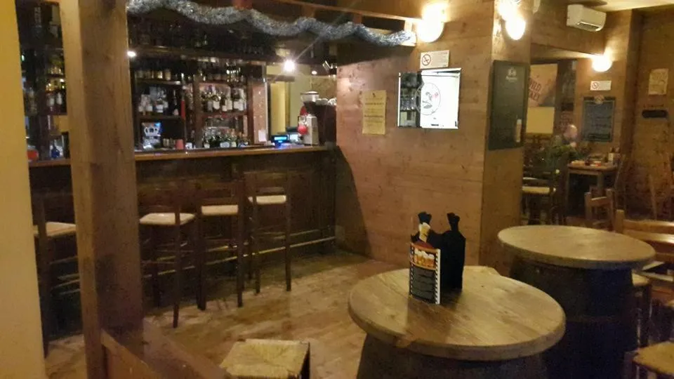 Restaurant/places to eat in Albisola bed and breakfast