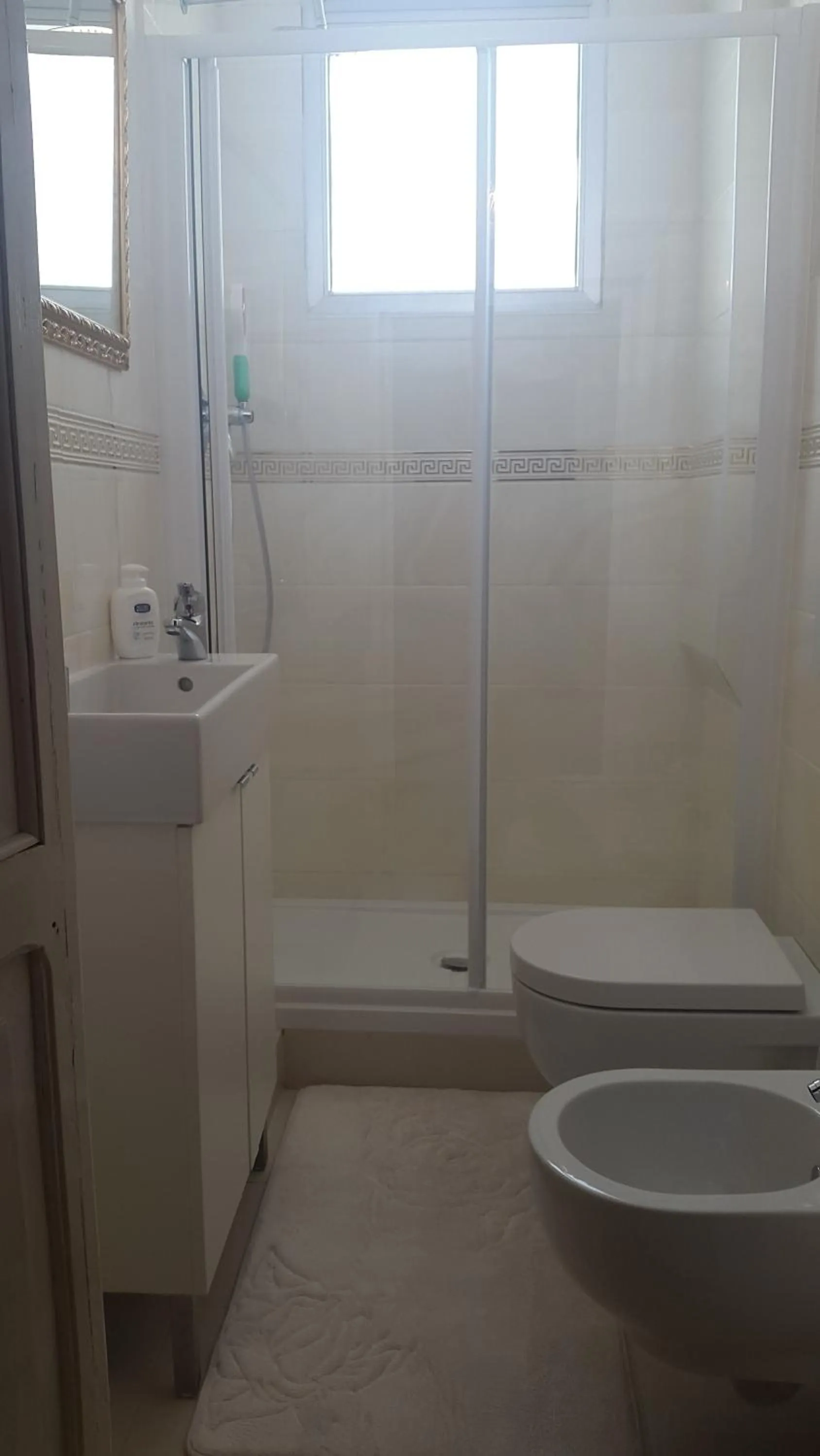 Bathroom in Albisola bed and breakfast