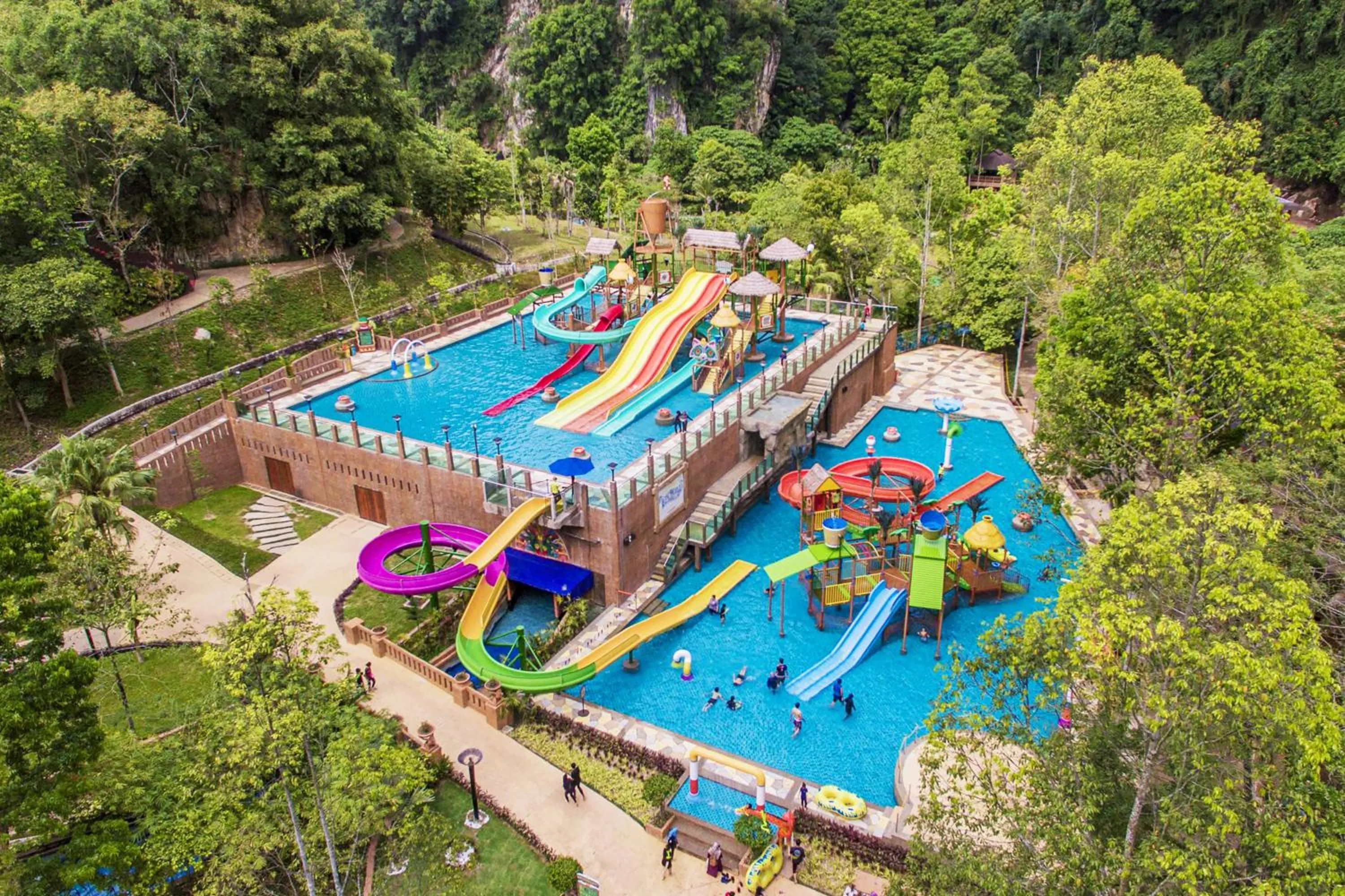 Nearby landmark in Golden Roof Hotel Sunway Ipoh