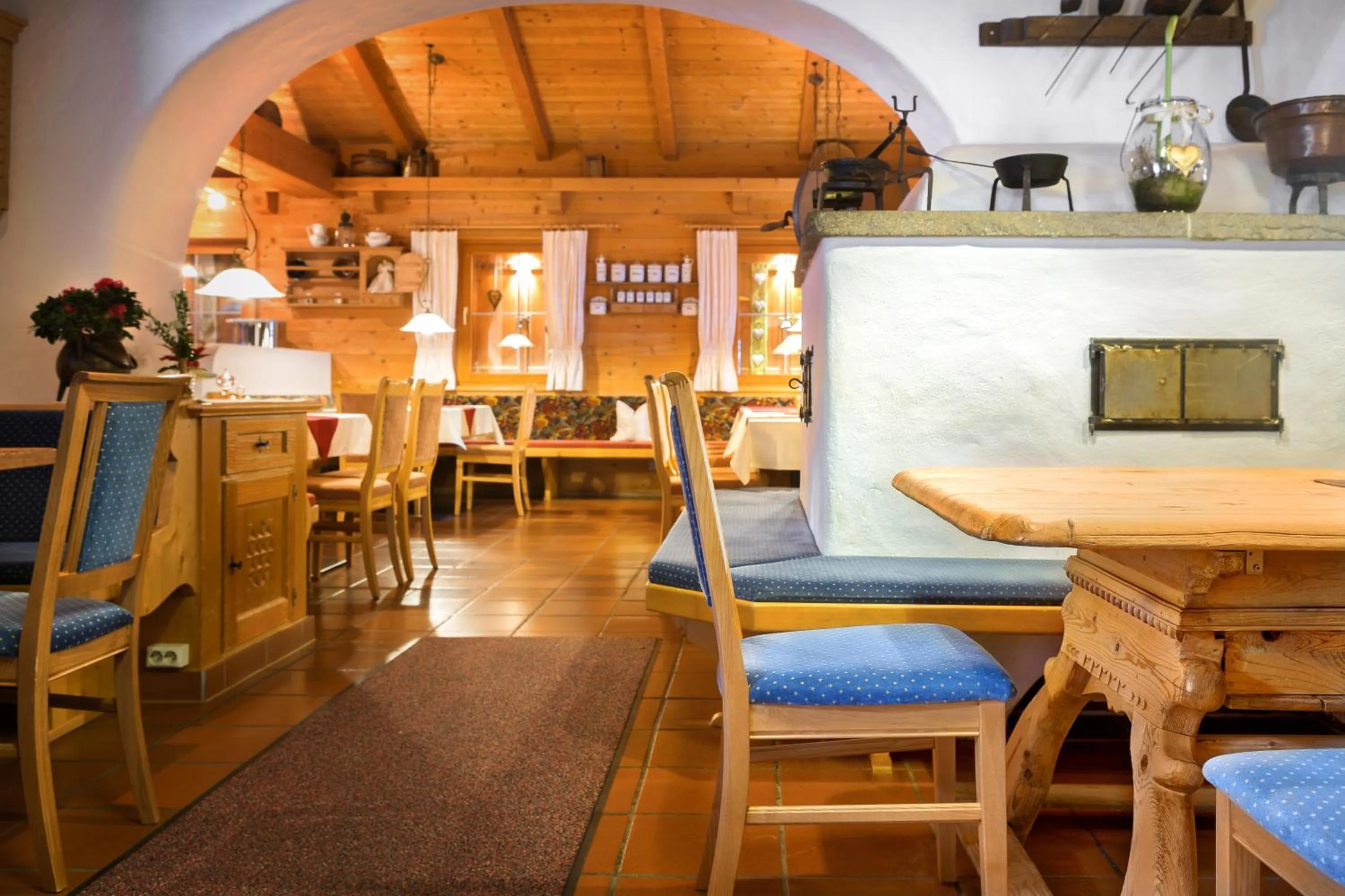 Restaurant/places to eat in Aparthotel Spitzer