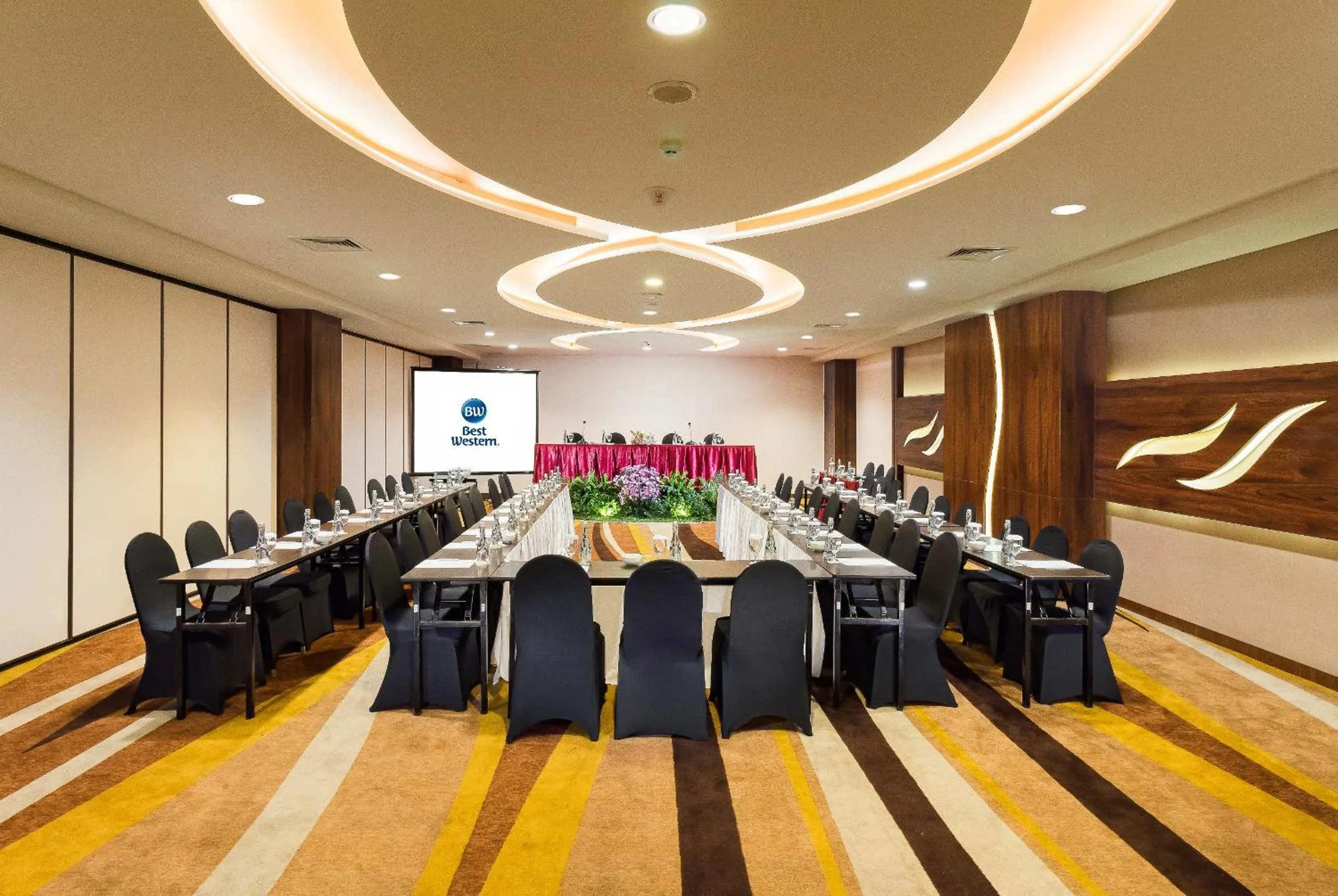 Business facilities in Best Western Papilio Hotel