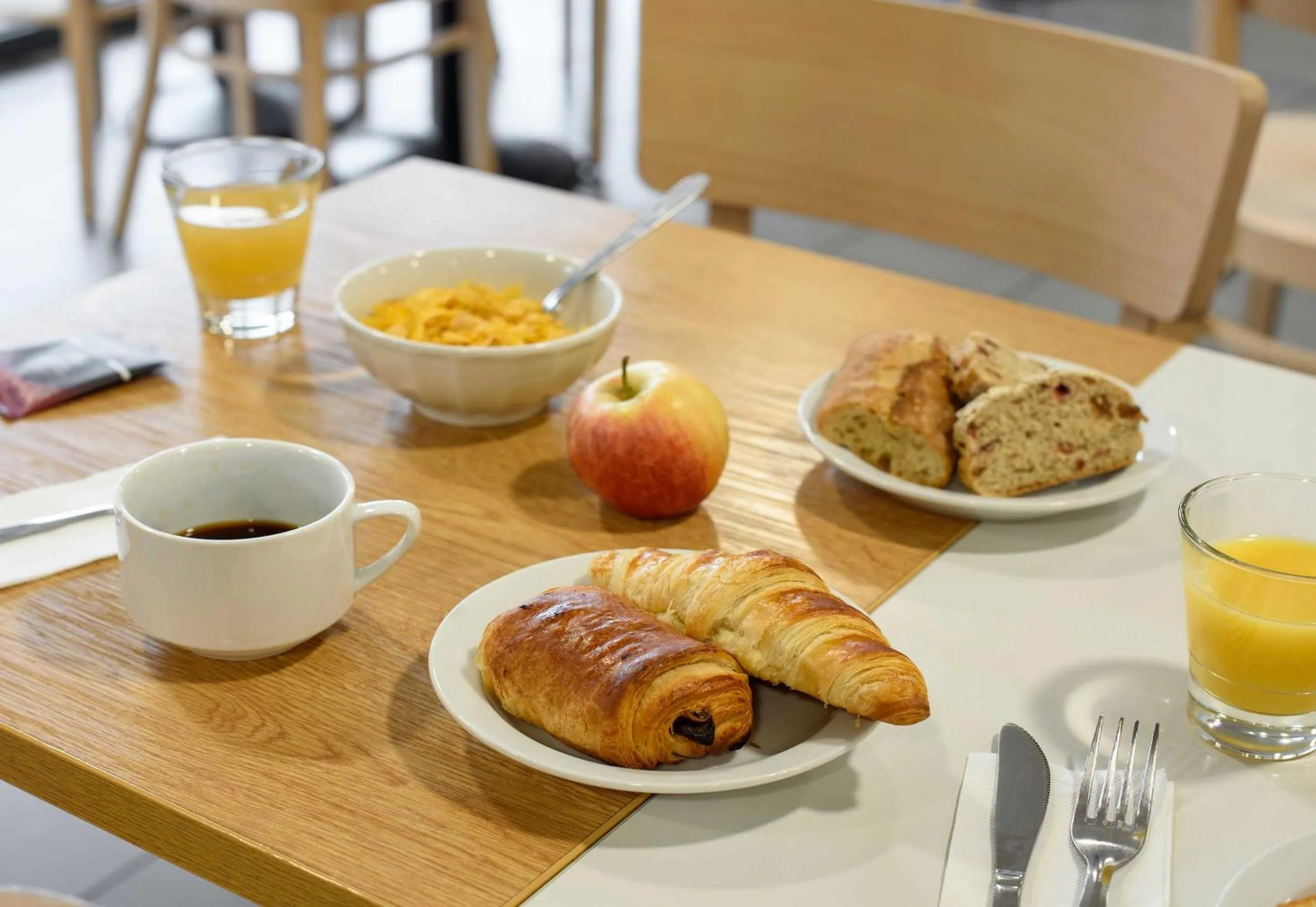 Breakfast in B&B HOTEL Toulouse Purpan Zénith