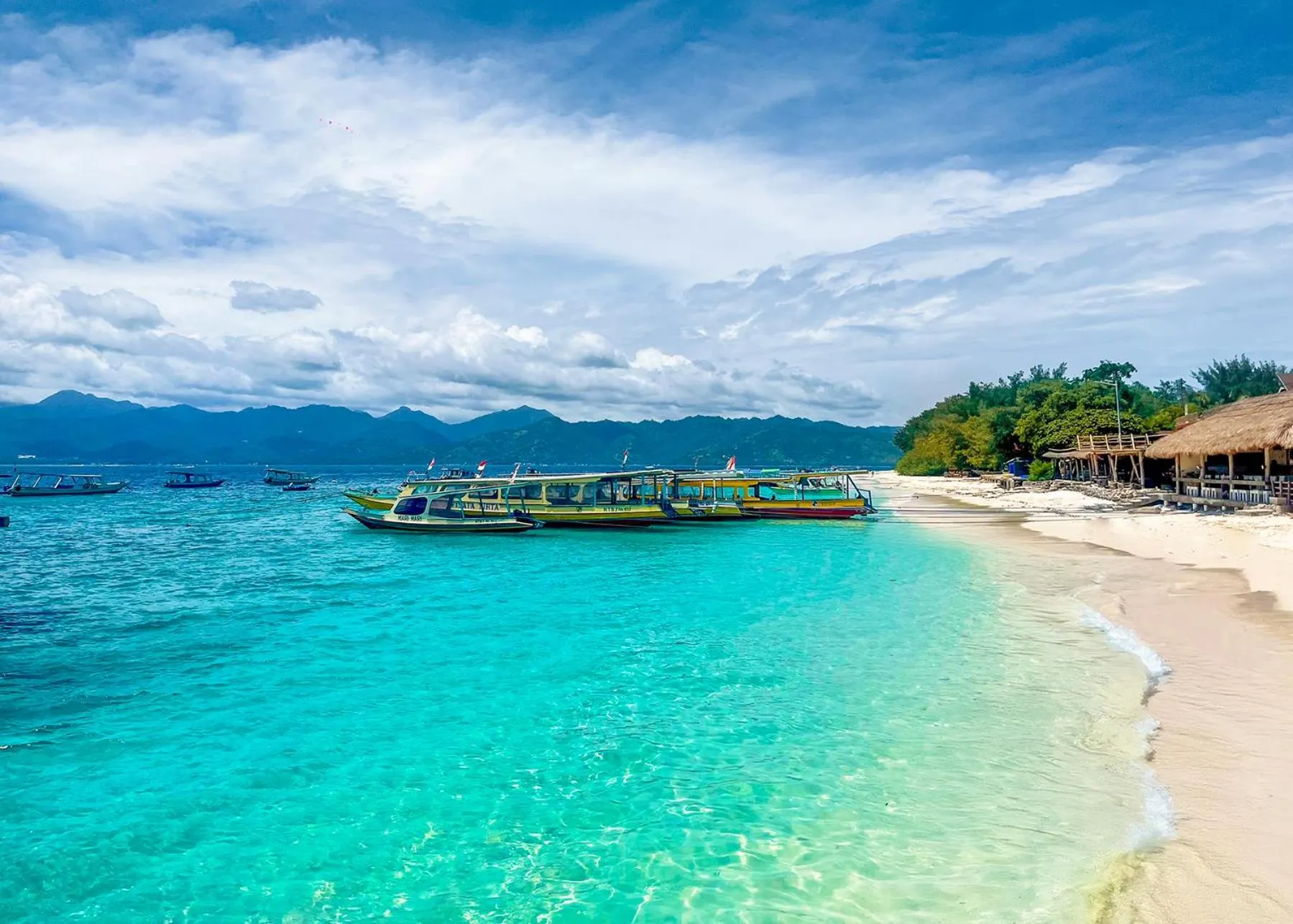 Restaurant/places to eat in Kura Kura Resort Gili Meno