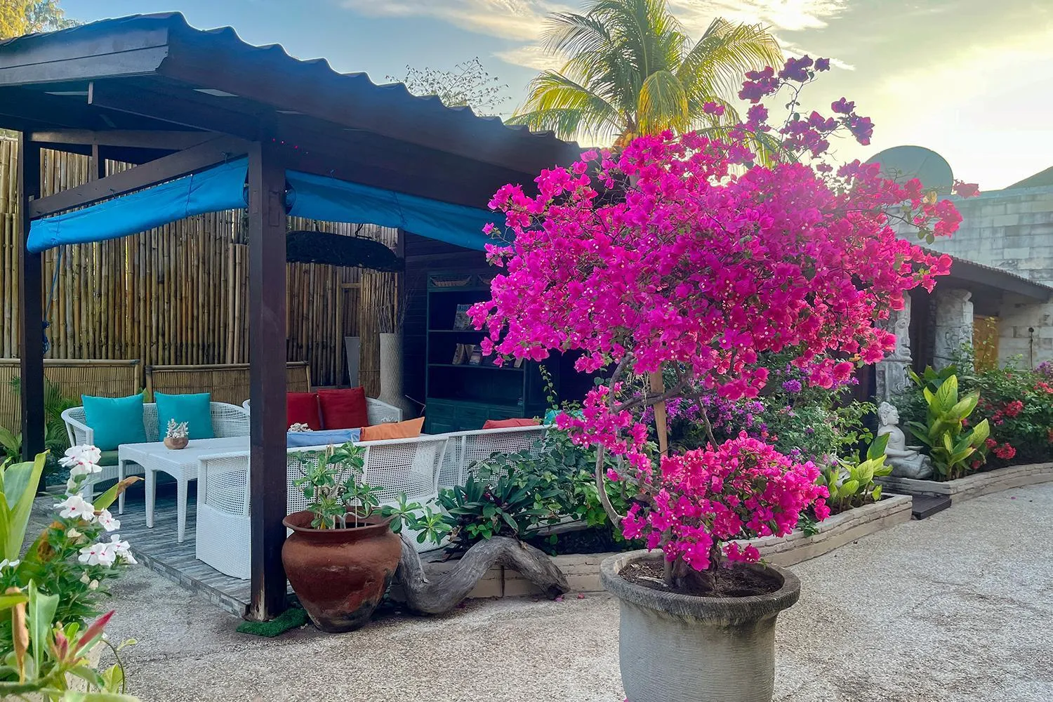 Seating area in Kura Kura Resort Gili Meno