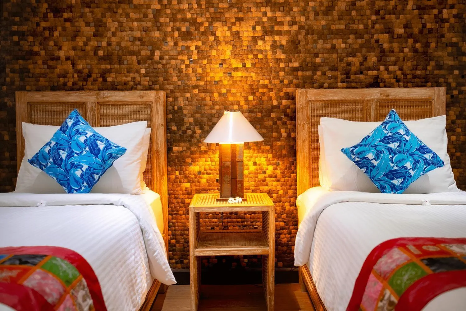 Bed in Kura Kura Resort Gili Meno