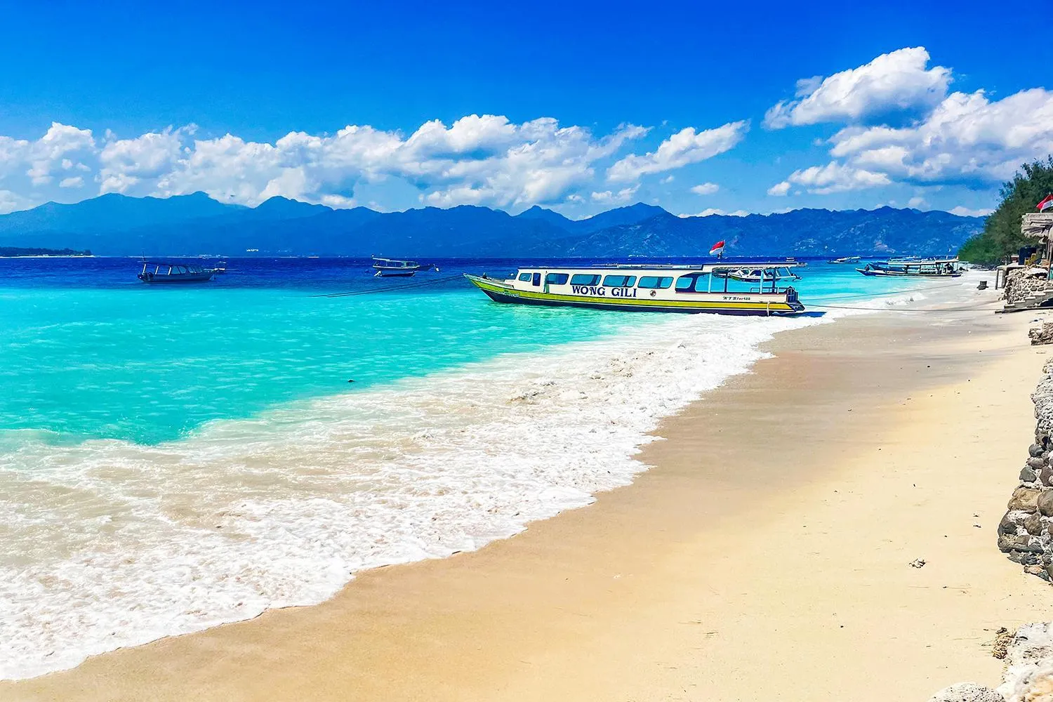 Restaurant/places to eat in Kura Kura Resort Gili Meno