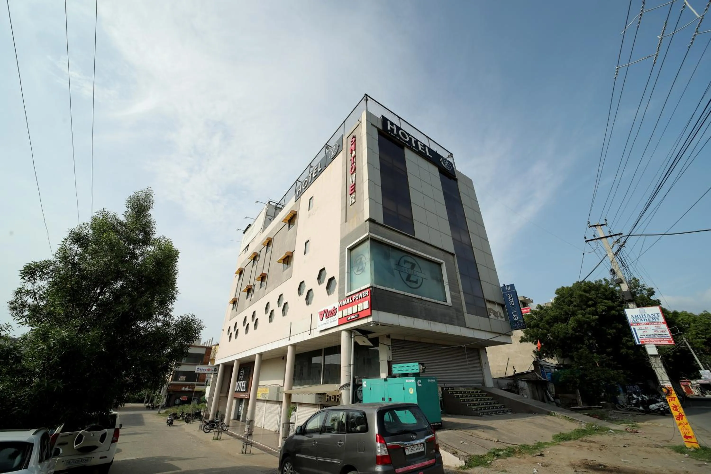 Property building in Staykart Z