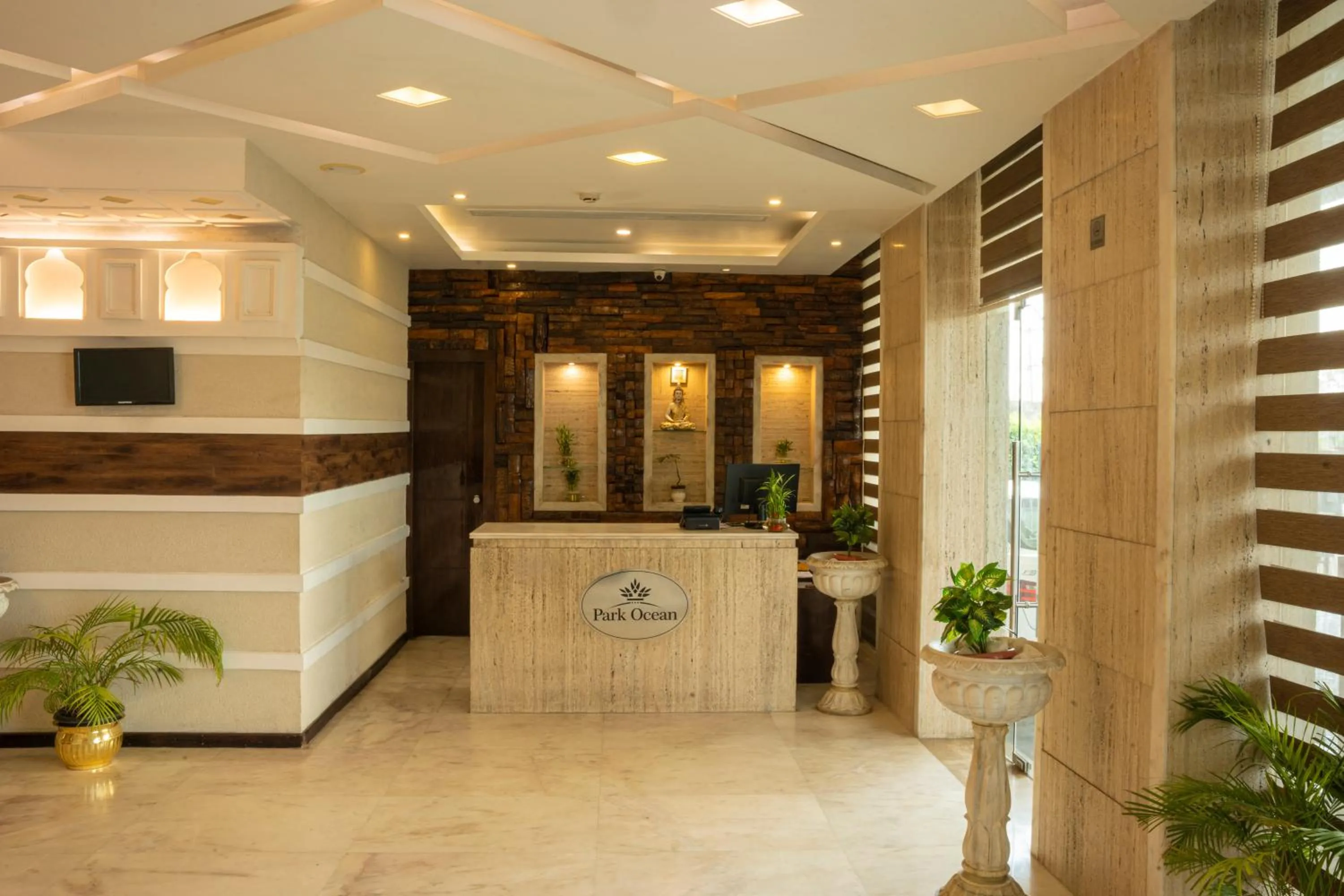 Lobby or reception in Park Ocean