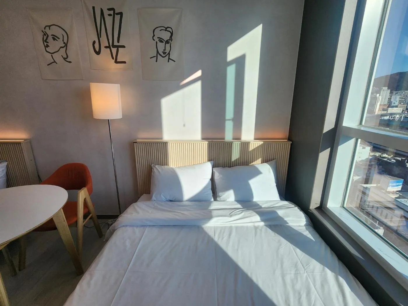 Bed in The Bayment Residence