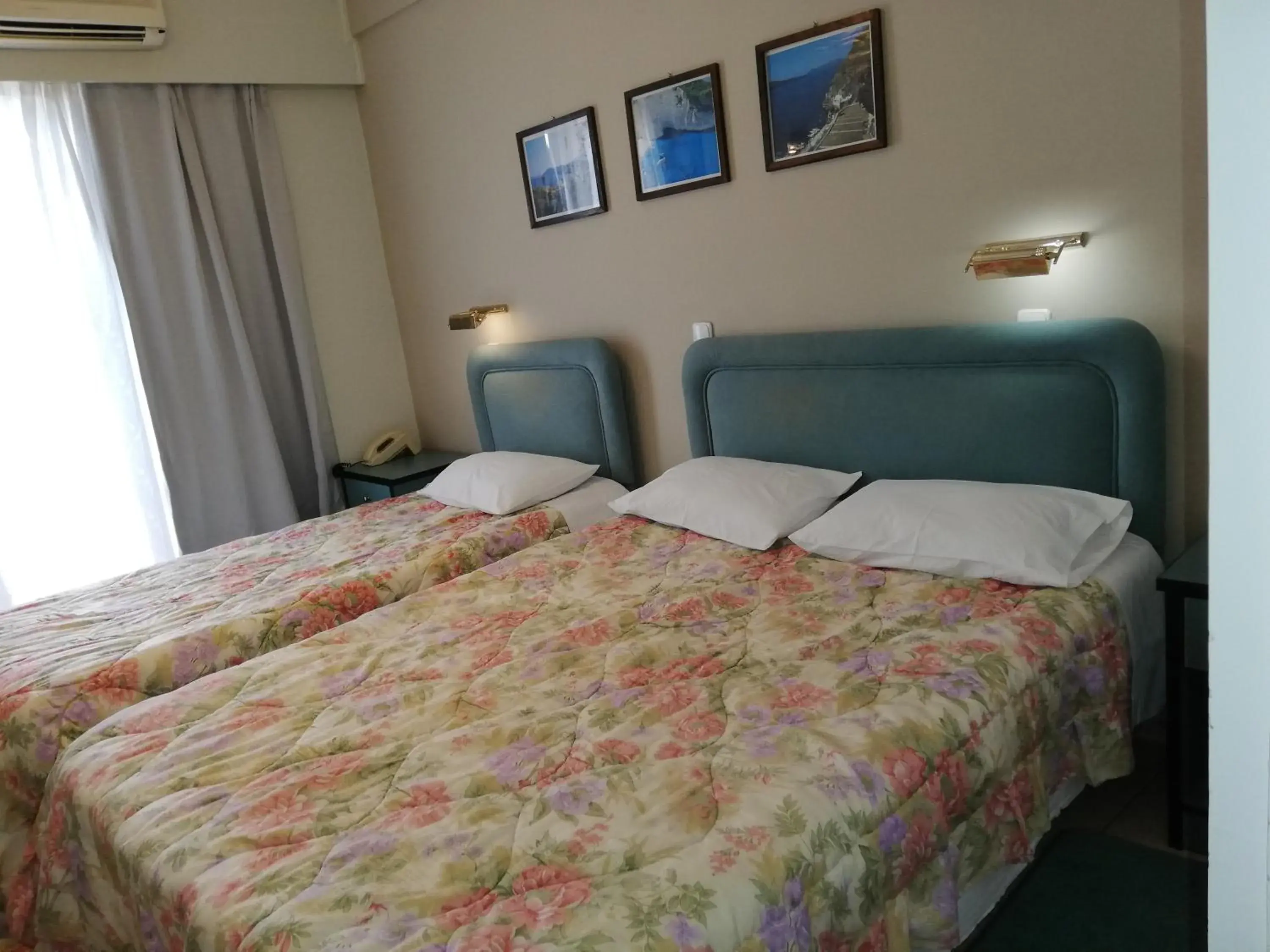 Double Room with Extra Bed in Amvrakia Hotel Double Room with Extra Bed in Amvrakia Hotel