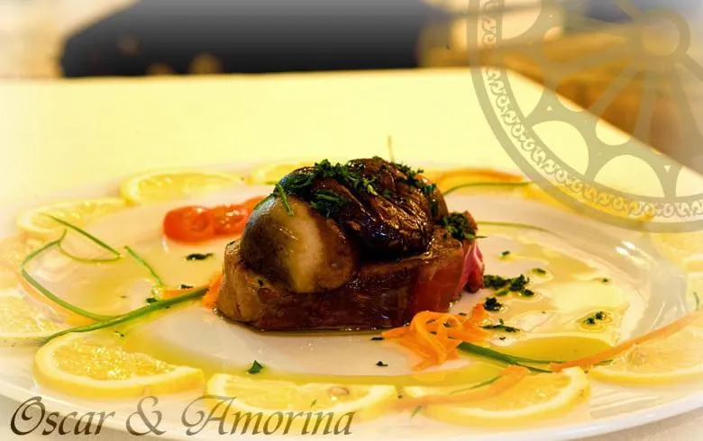 Food close-up in Oscar e Amorina