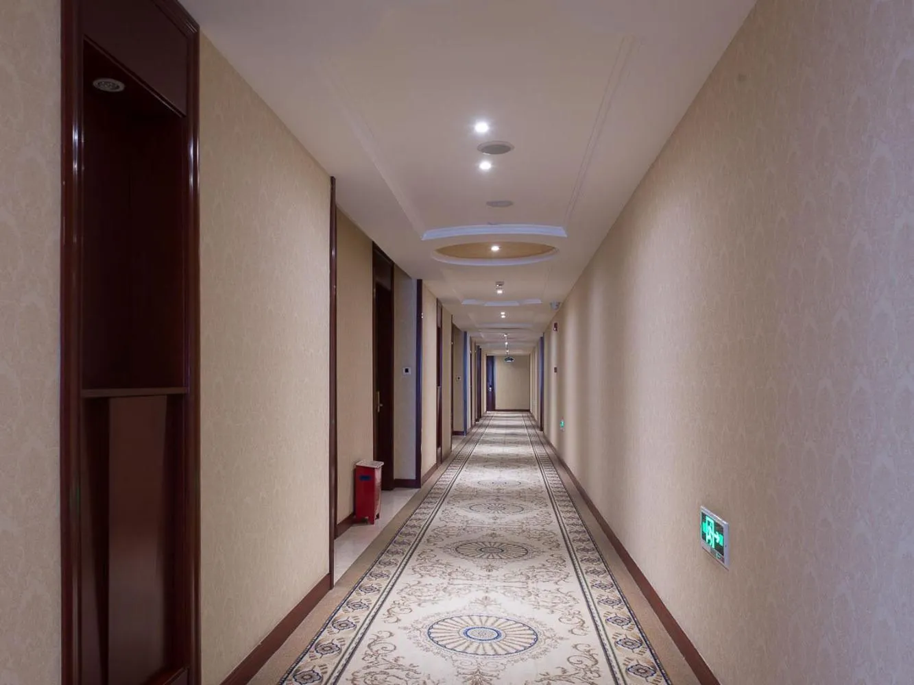 Vienna Hotel Shanghai Hongqiao Airport Center