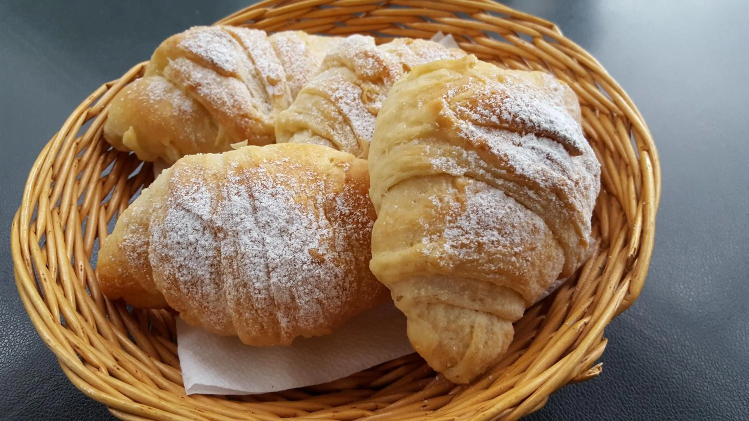 Italian breakfast in Villa Erry