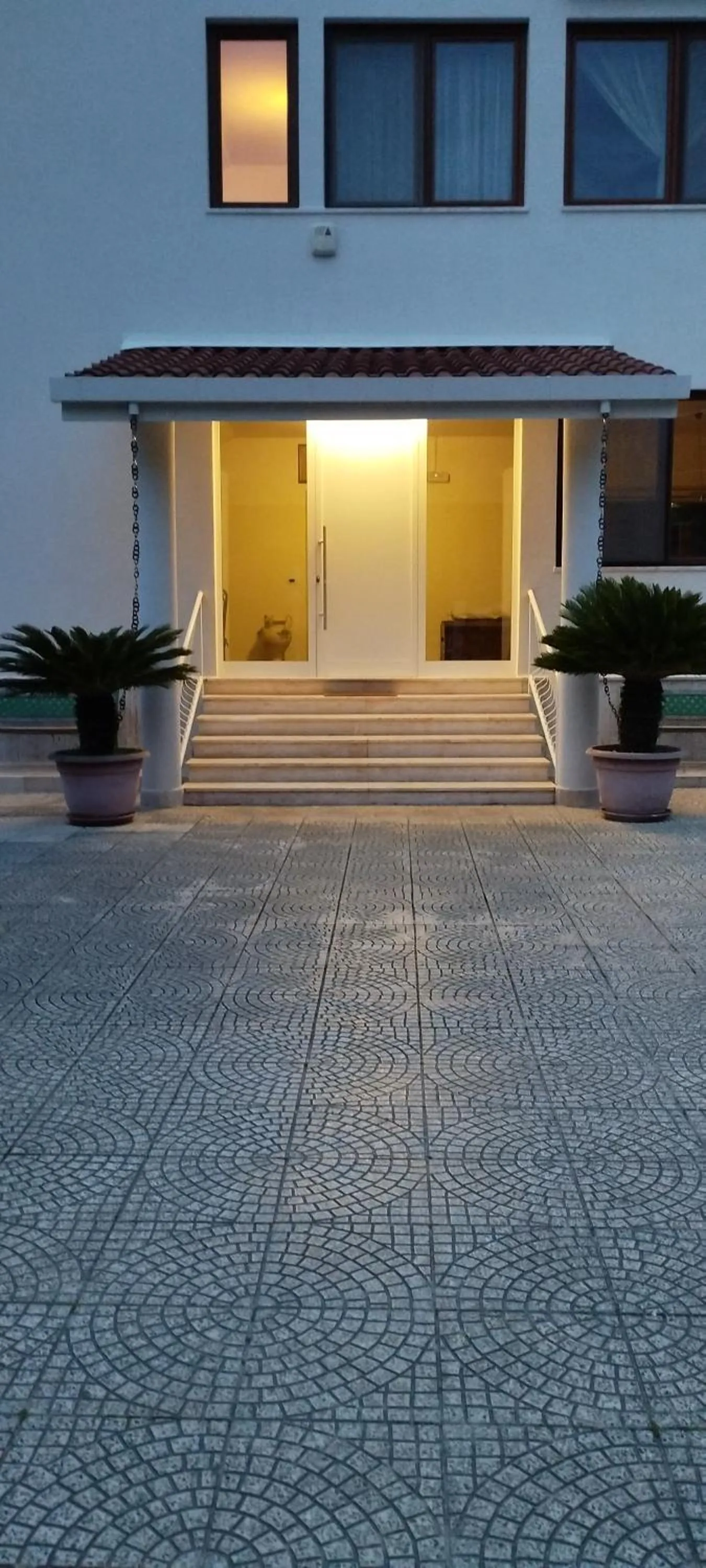 Facade/entrance in Villa Erry