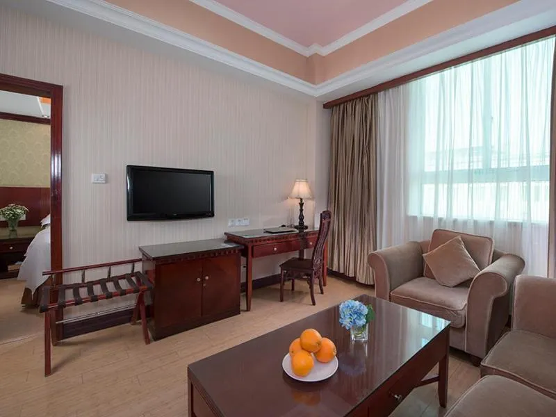 TV/Entertainment Center in Vienna Hotel Nanchang Railway Staion