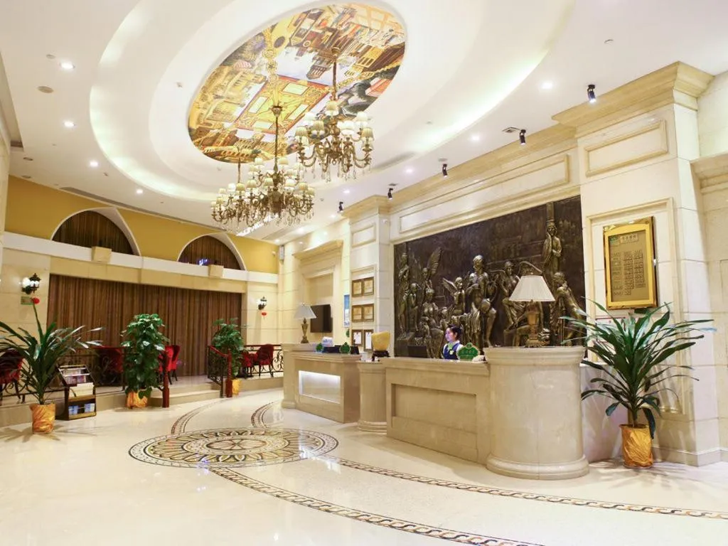 Vienna Hotel Yongzhou Zhiyuan New Bund