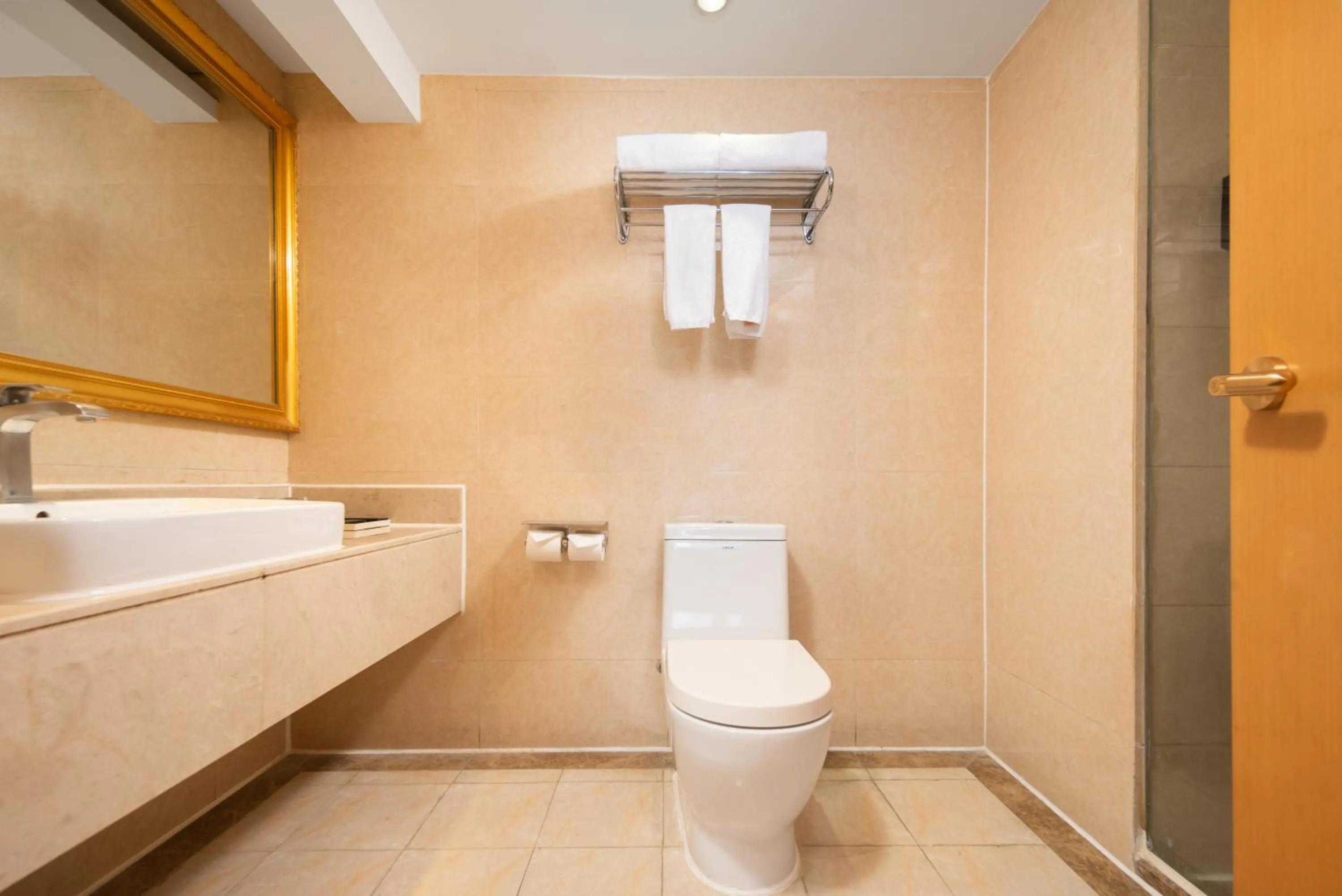 Vienna International Hotel Wuhan Jiefang Avenue