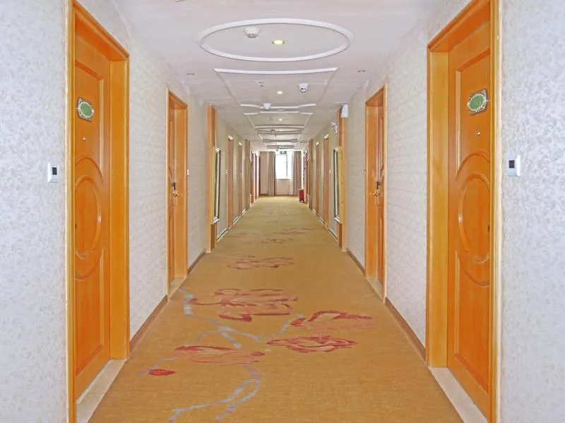Vienna Hotel Shantou Longhu South Taishan Road