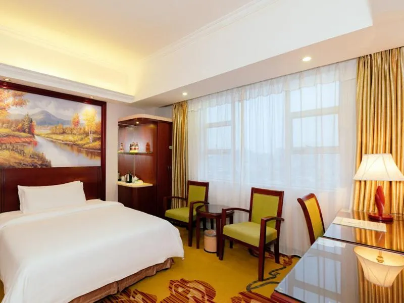 Bed in Vienna Hotel Huizhou Huiyang Danshui Road