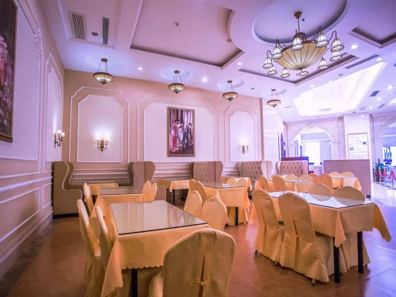 Vienna International Hotel Huizhou South Railway Station