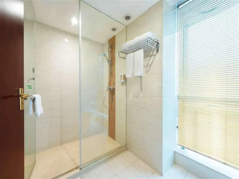 Vienna Hotel Heyuan Hongxing Road