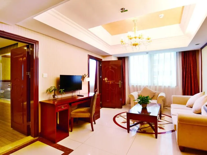 Vienna Hotel Shenzhen Railway station