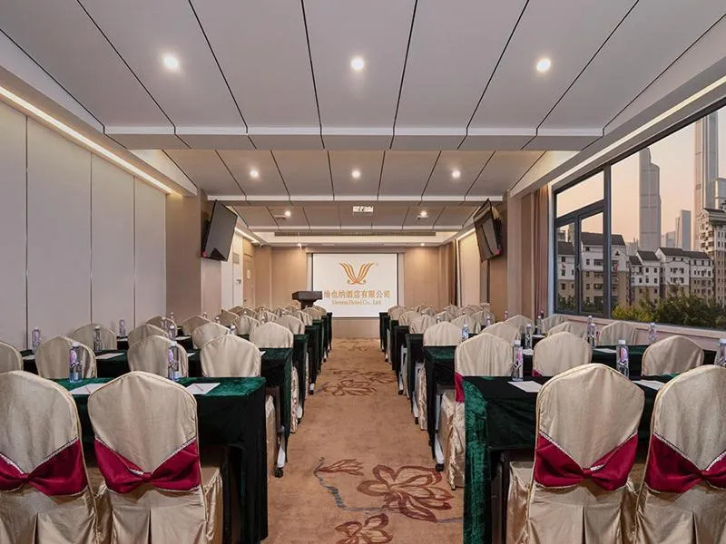 Vienna Hotel Shenzhen Exibition Center