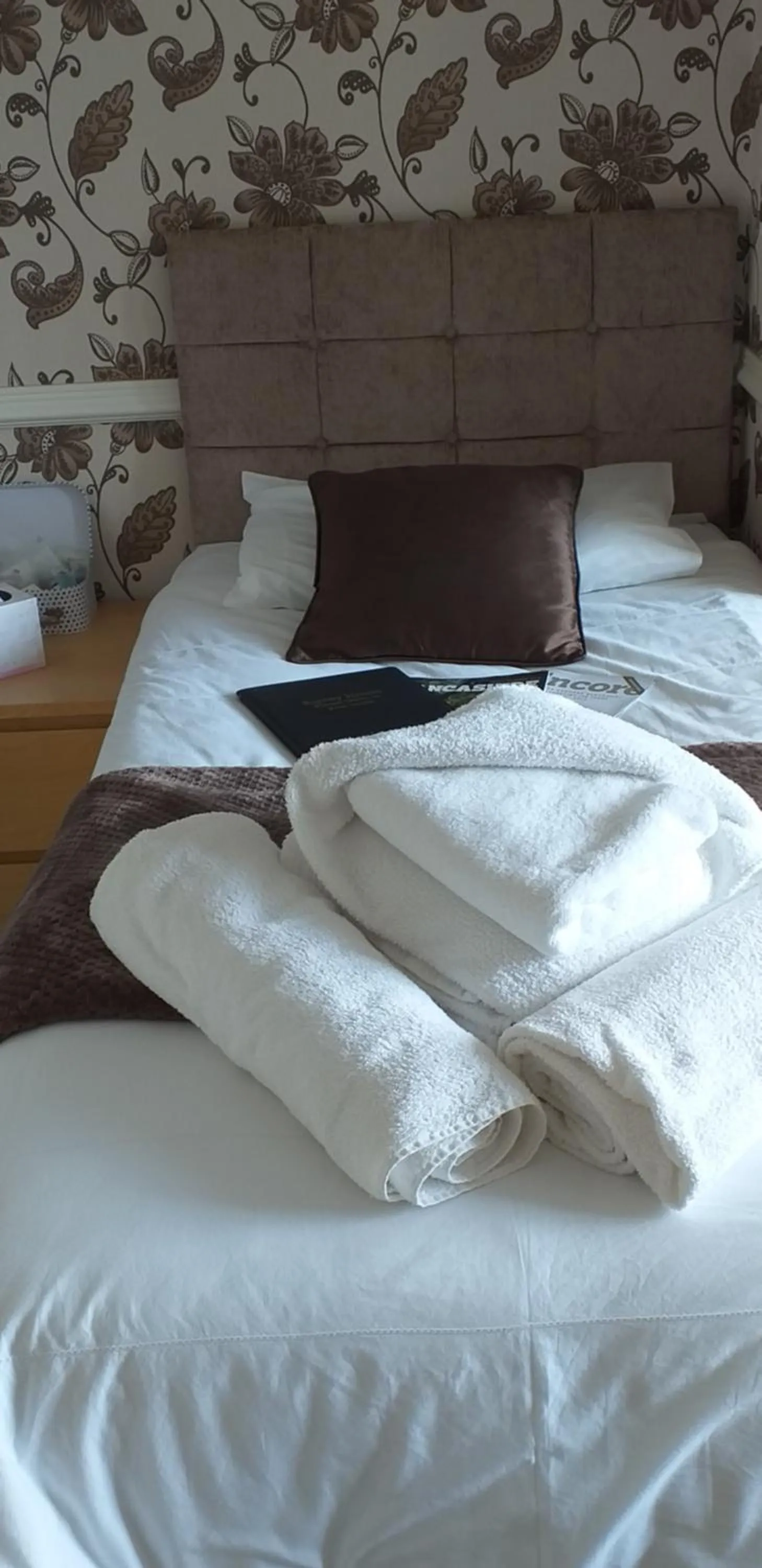 Decorative detail in Surrey House Hotel