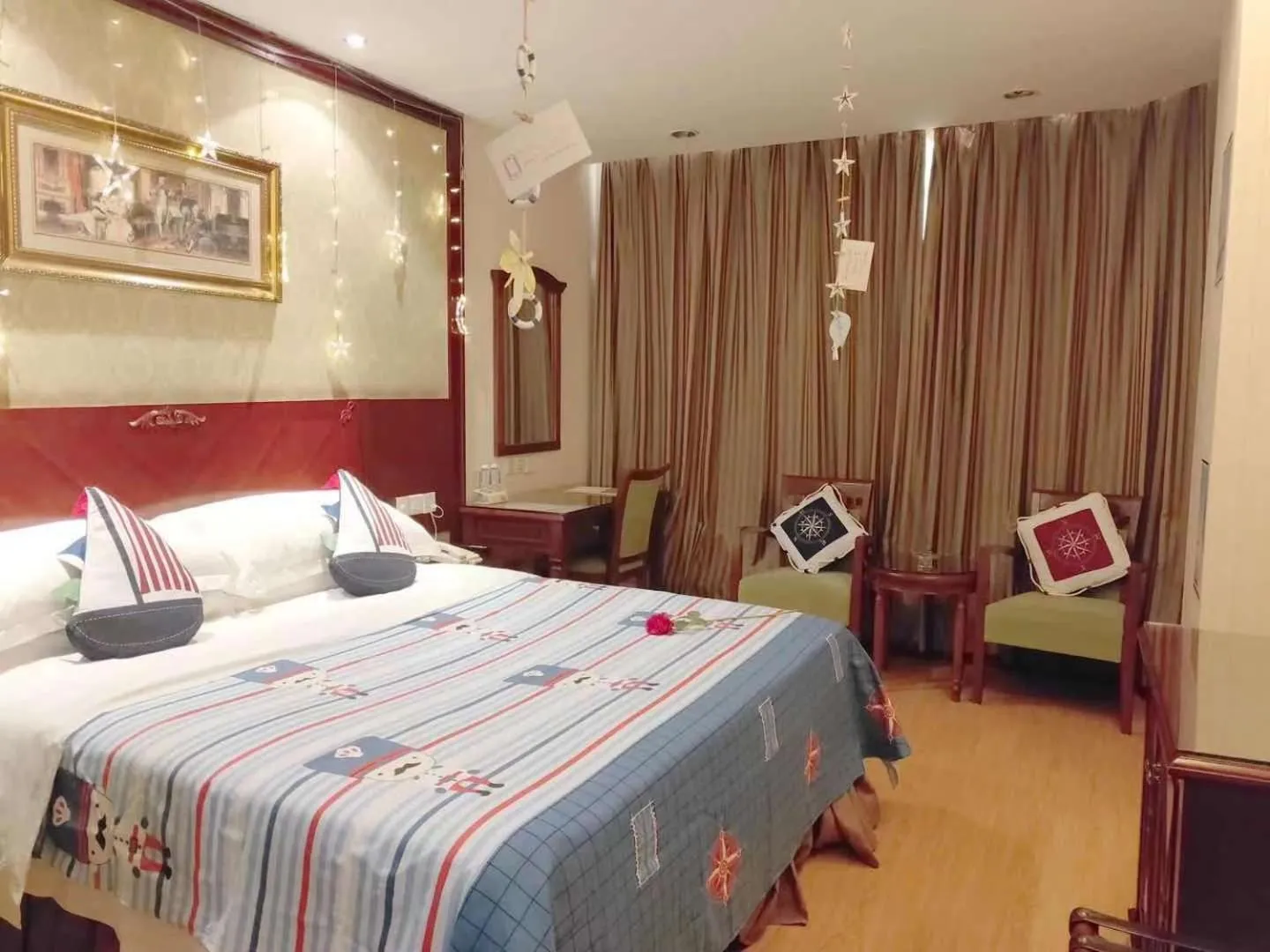 Bed in Vienna Hotel in Pinghu Square