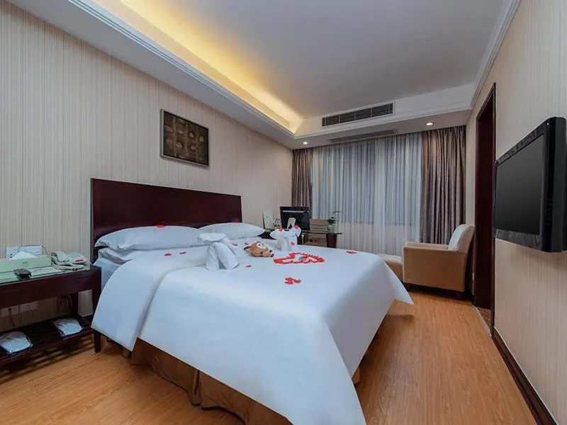 Bed in Vienna Hotel Shenzhen Henggang New City