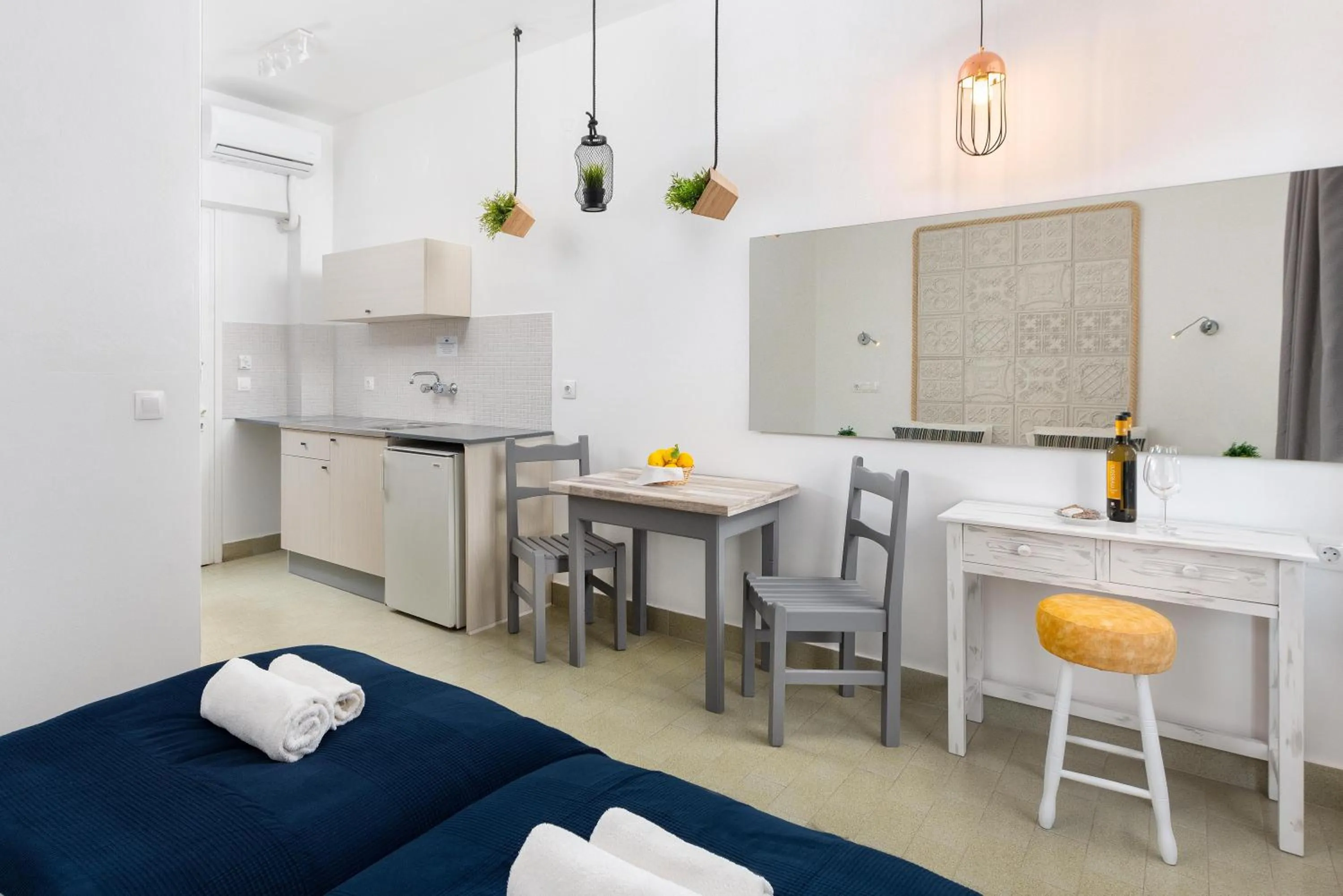 Photo of the whole room in Pefkos View Suites & Maisonette