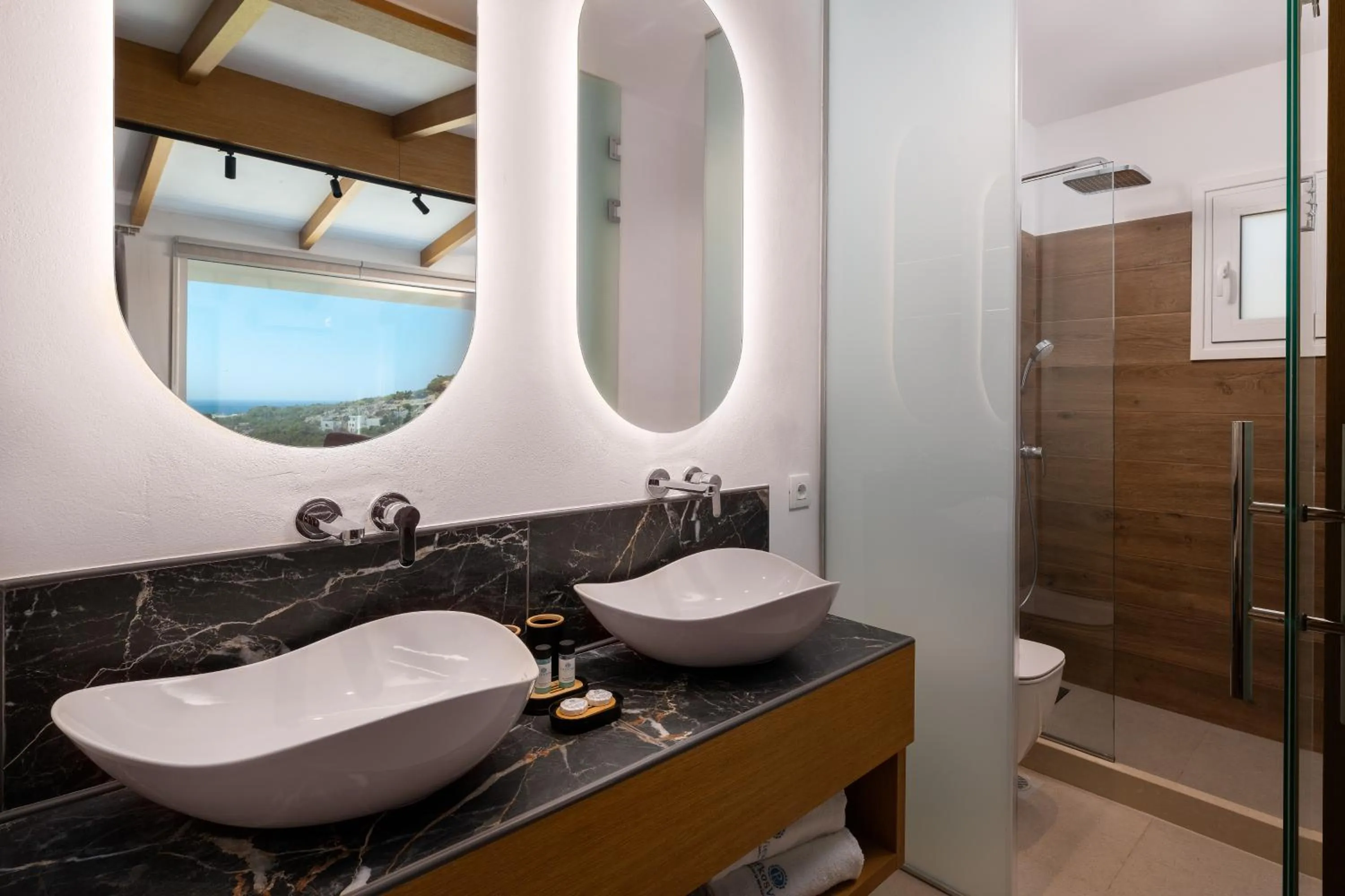 Pefkos View Suites & Maisonette