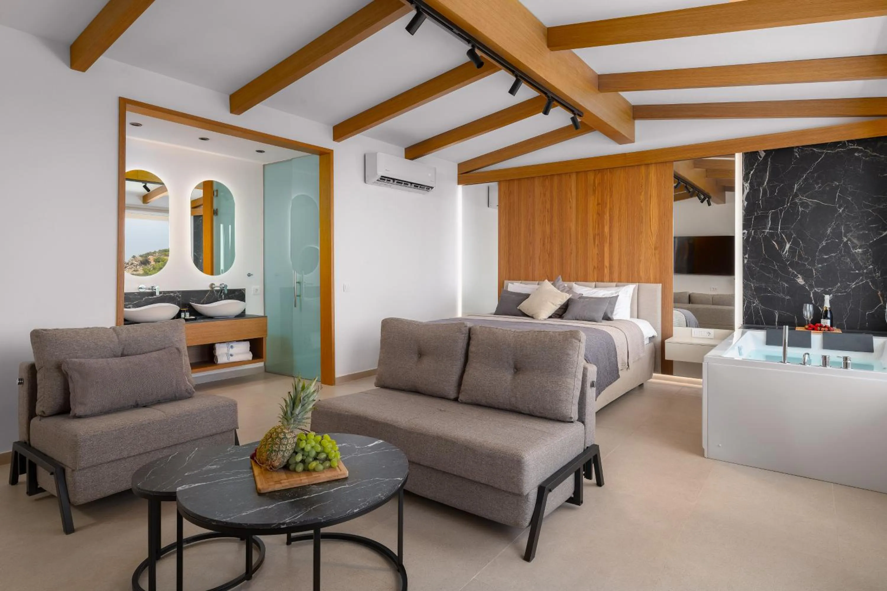 Pefkos View Suites & Maisonette