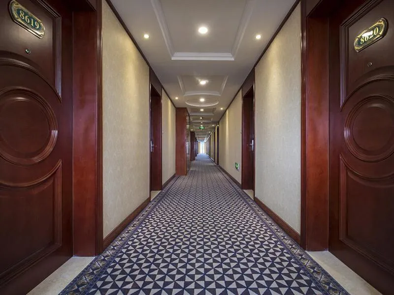 Vienna Hotel Longgang Longdong