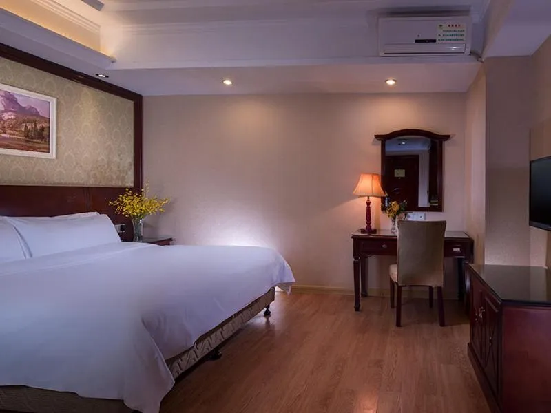 Bed in Vienna Hotel Dongguan Chang'an Mid Zhen'an Road