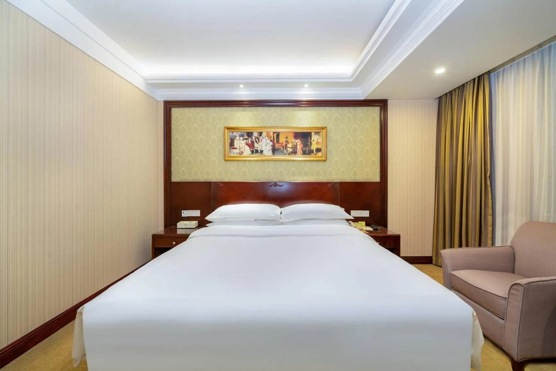 Bed in Vienna Hotel Dongguan Houjie Exhibition Center