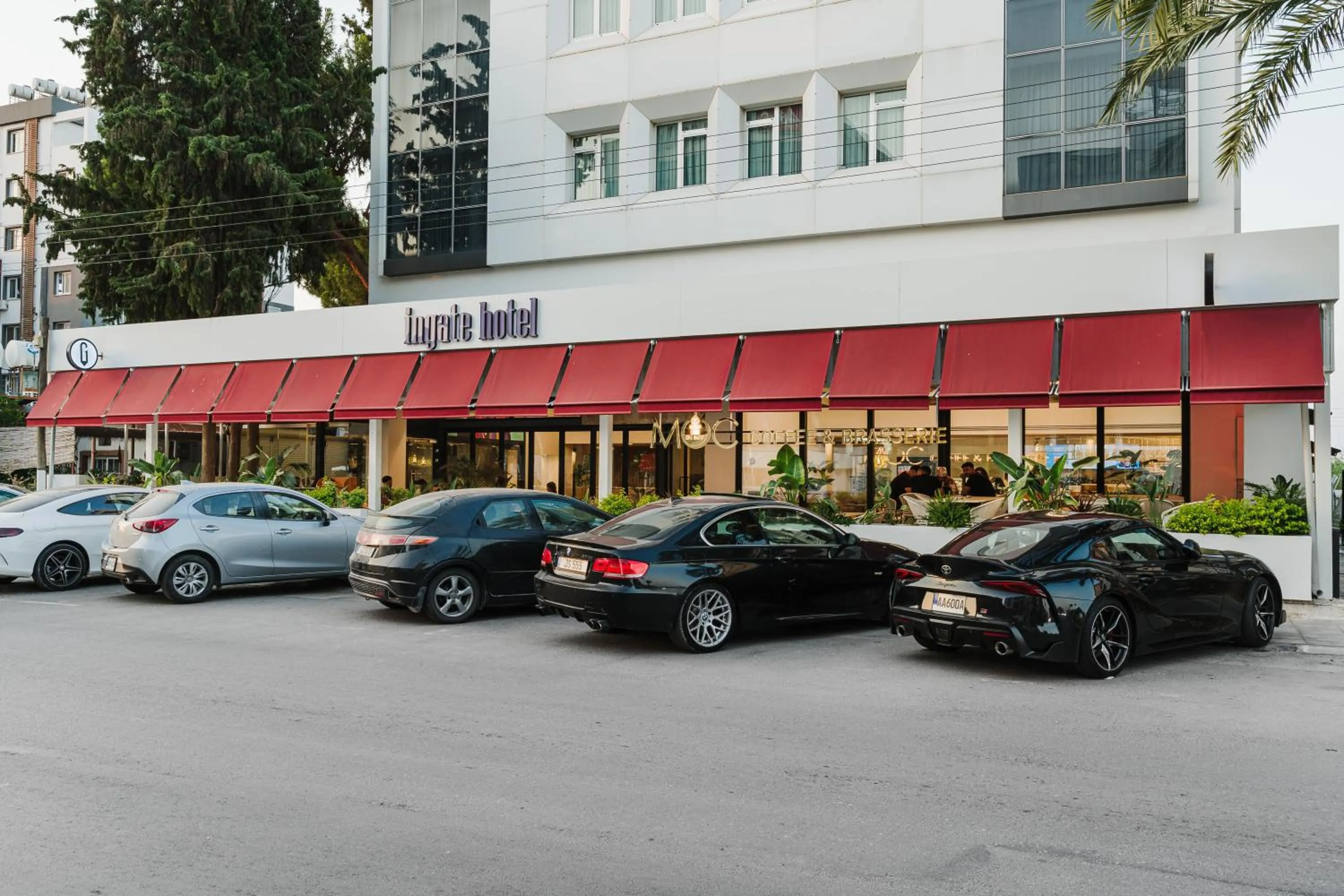 Property building in Ingate Hotel