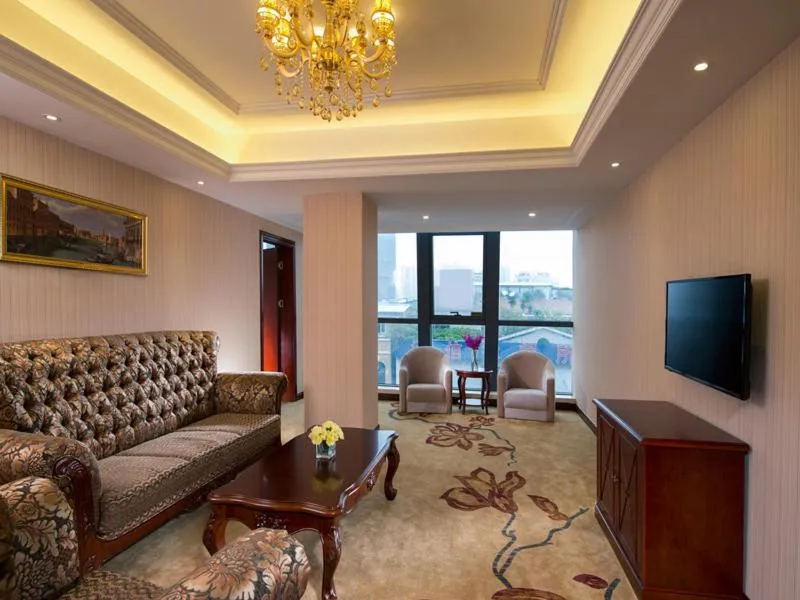 Vienna Hotel Shunde Longjia Exhibition Center